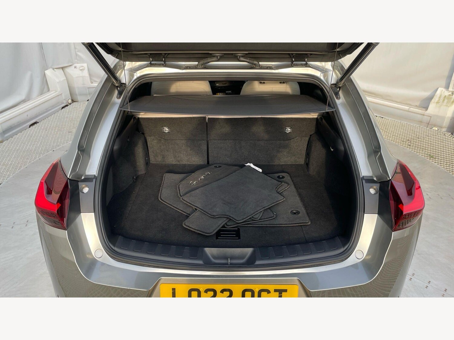 Used Lexus UX 2022 for sale - 77969995: Photo 17