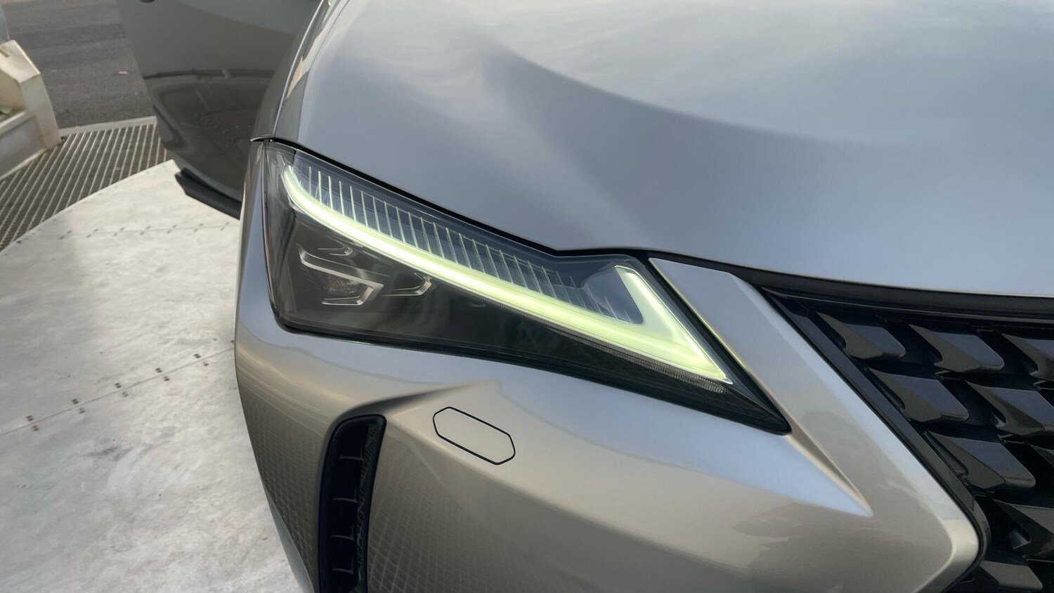 Used Lexus UX 2022 for sale - 77969995: Photo 33