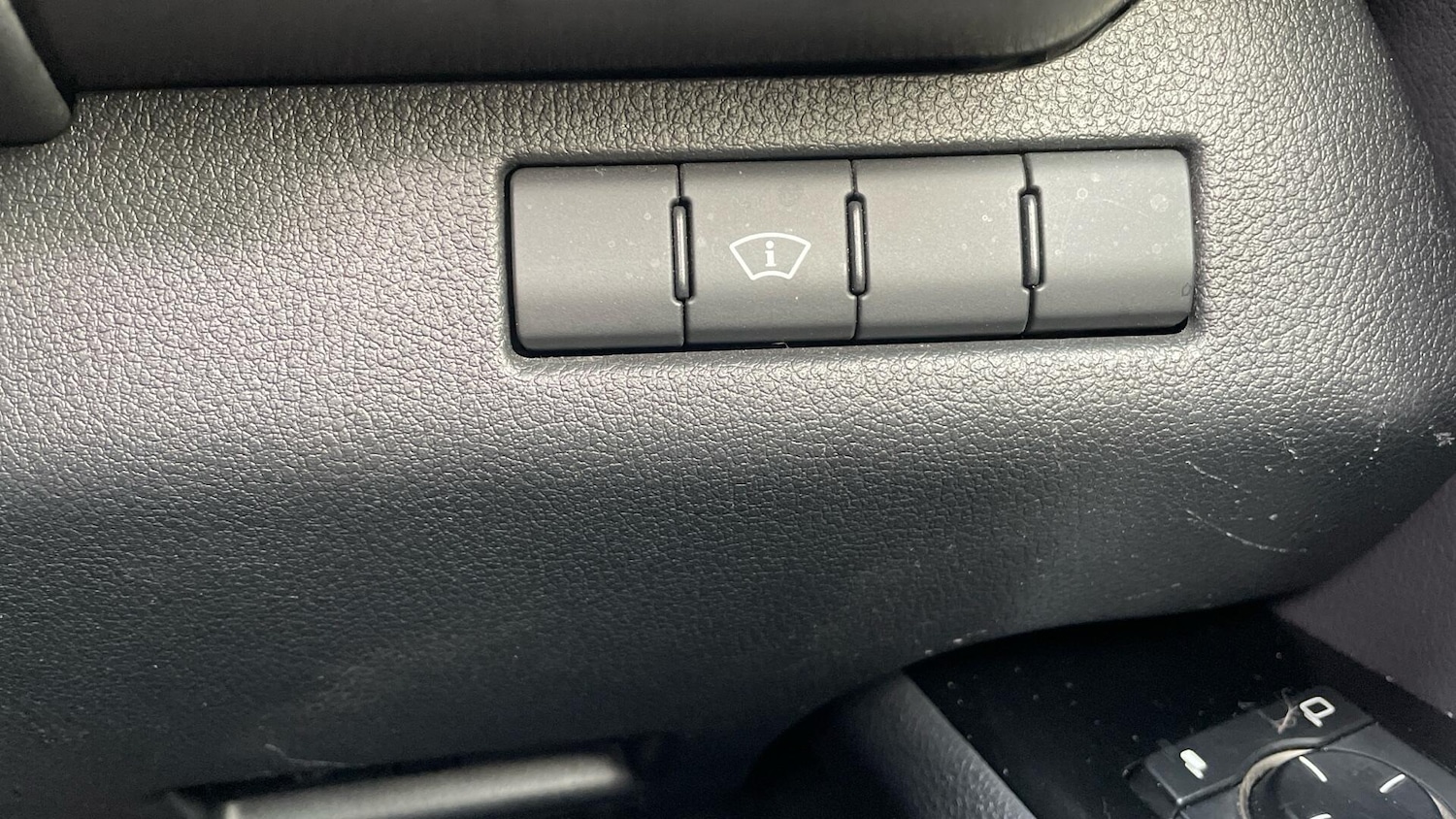 Used Lexus UX 2022 for sale - 77969995: Photo 44