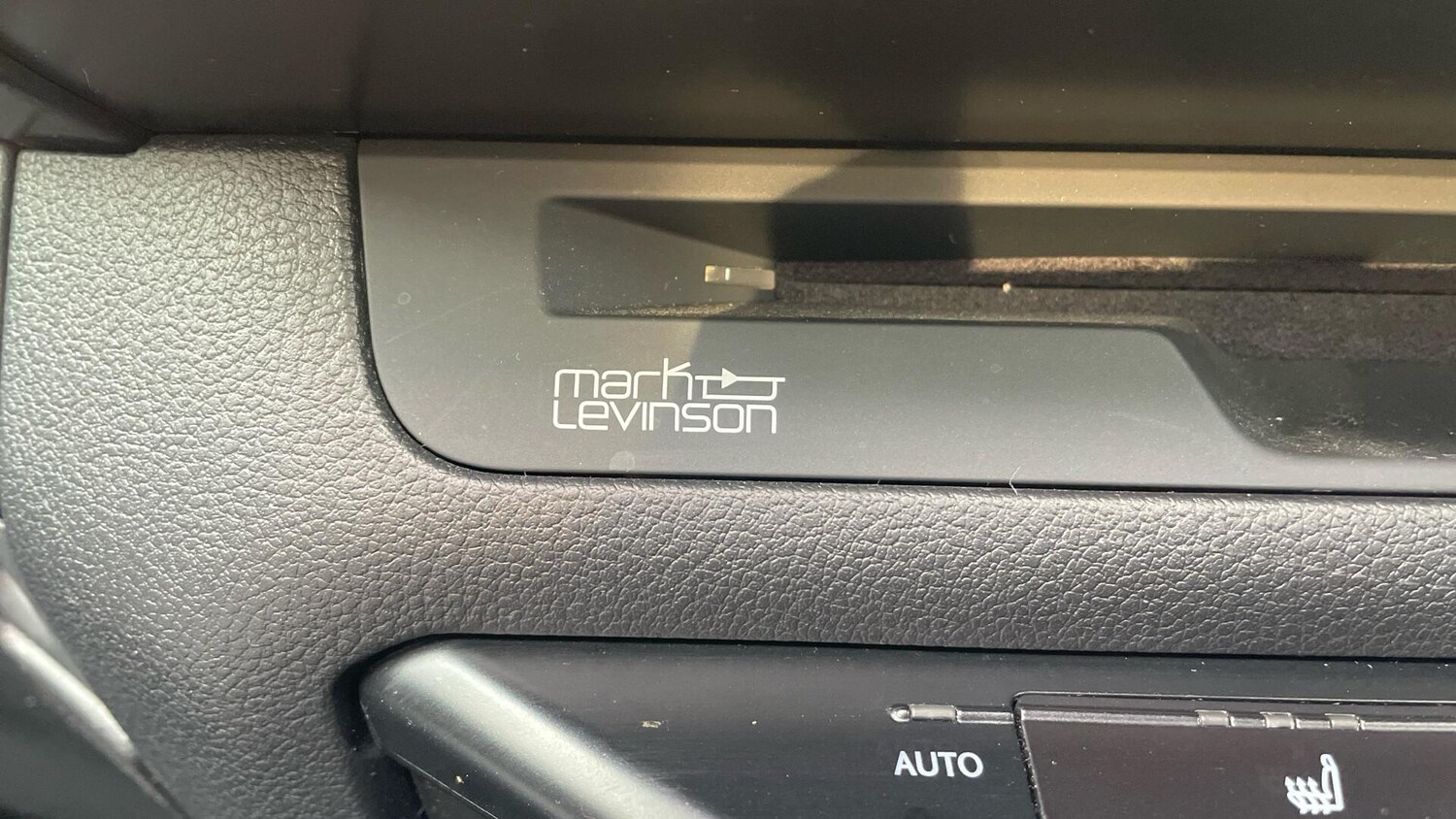 Used Lexus UX 2022 for sale - 77969995: Photo 47