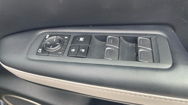Used Lexus RX 2022 for sale - 76013604: Photo 31
