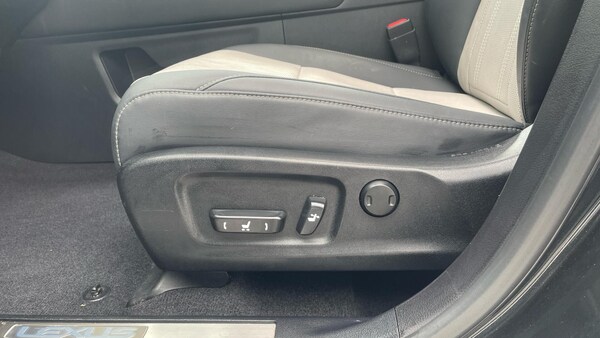 Used Lexus RX 2022 for sale - 76013604: Photo 49