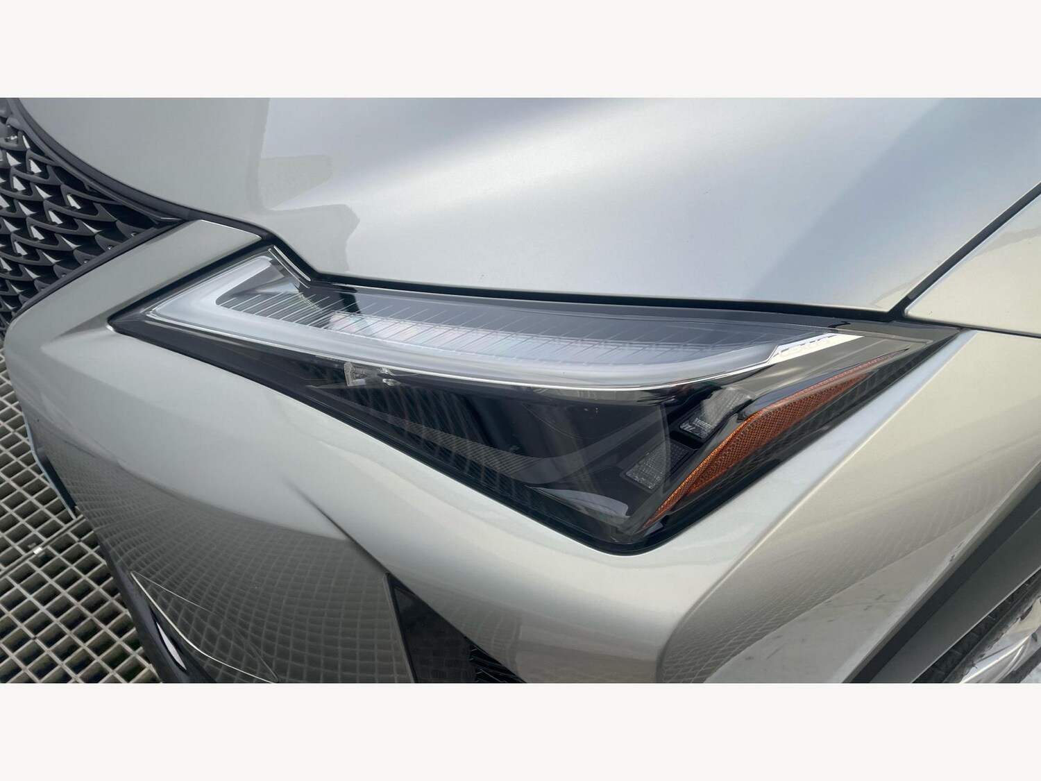Used Lexus UX for sale - 77215115: Photo 31
