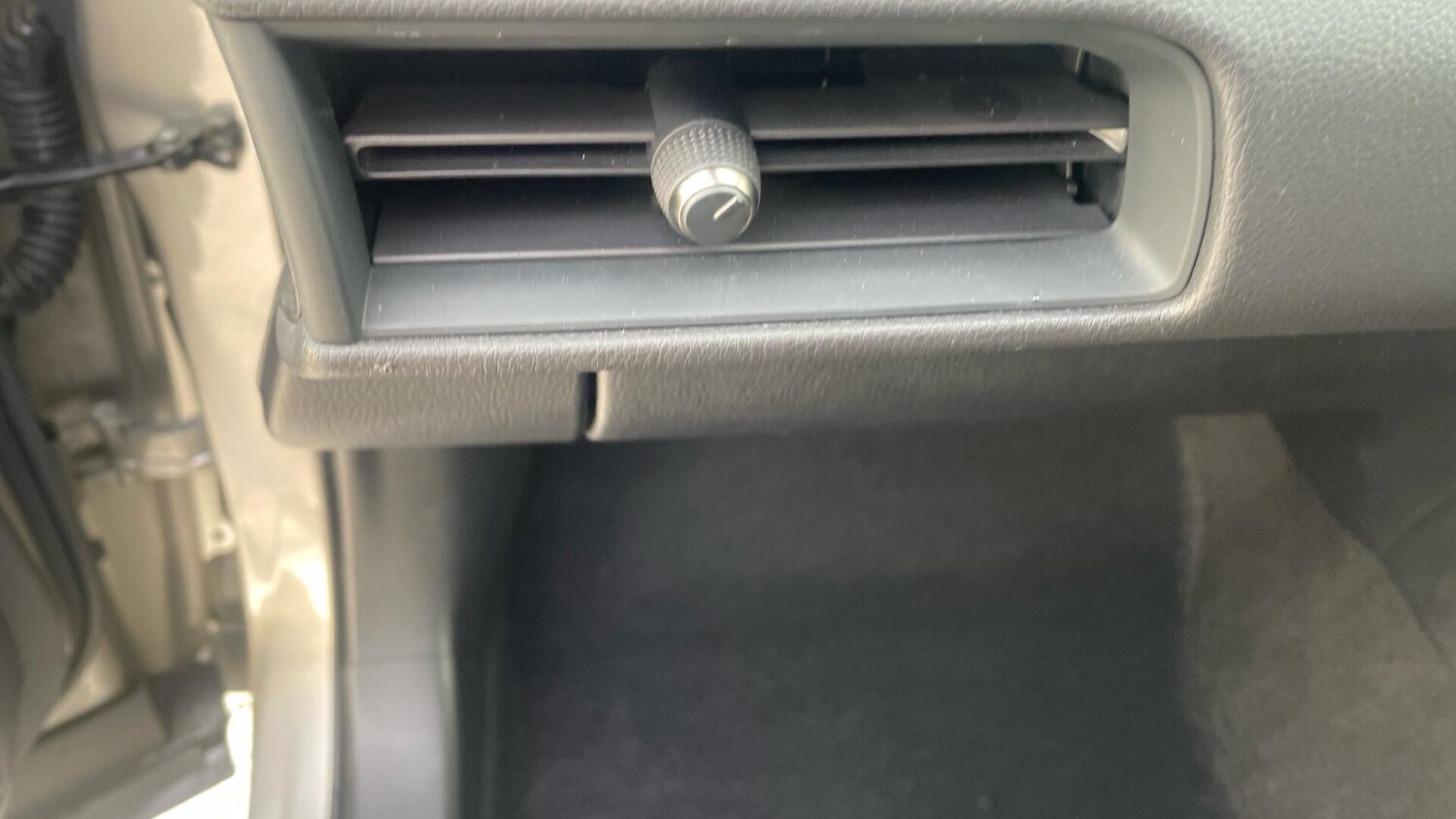 Used Lexus UX for sale - 77215115: Photo 35