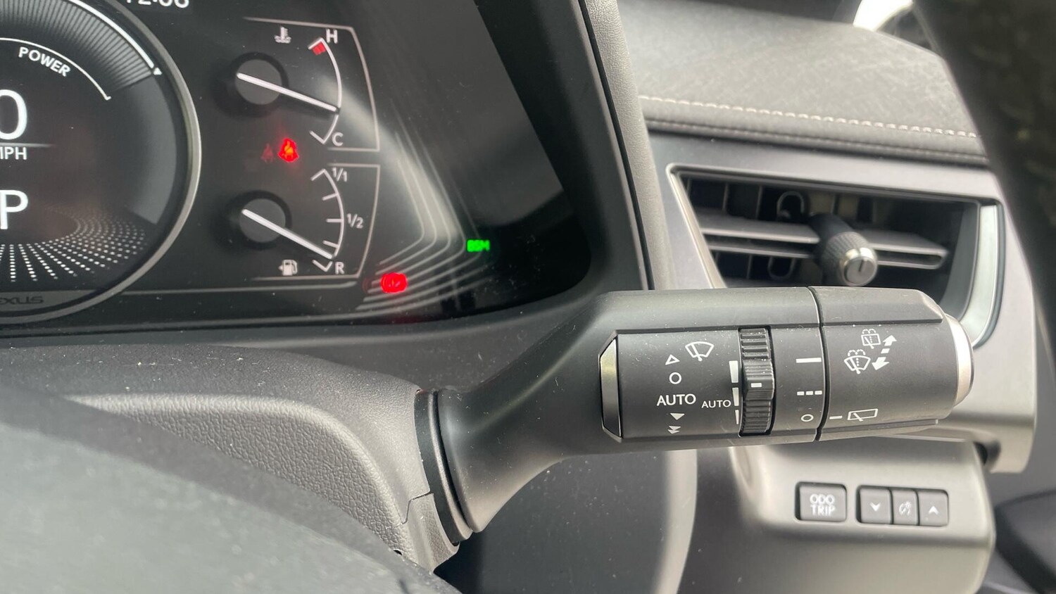 Used Lexus UX for sale - 77215115: Photo 46