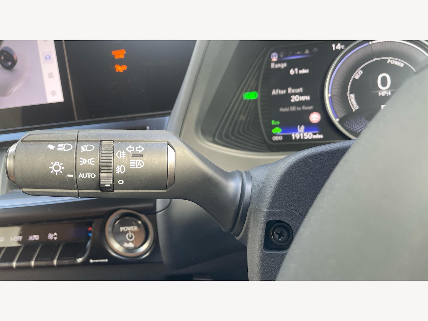 Used Lexus UX 2022 for sale - 76399096: Photo 31