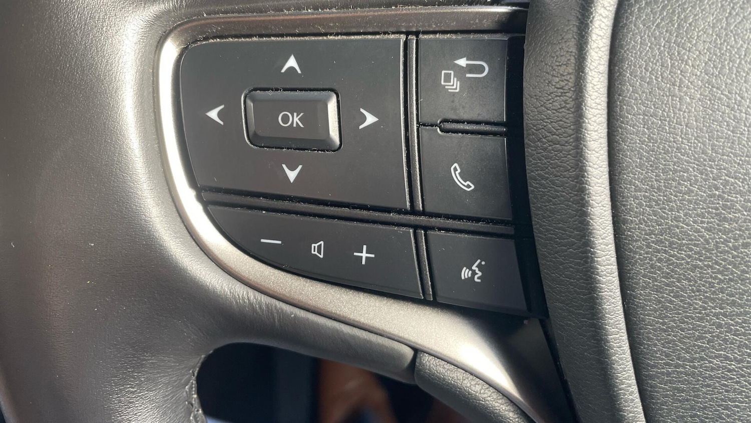 Used Lexus UX 2022 for sale - 76399096: Photo 33