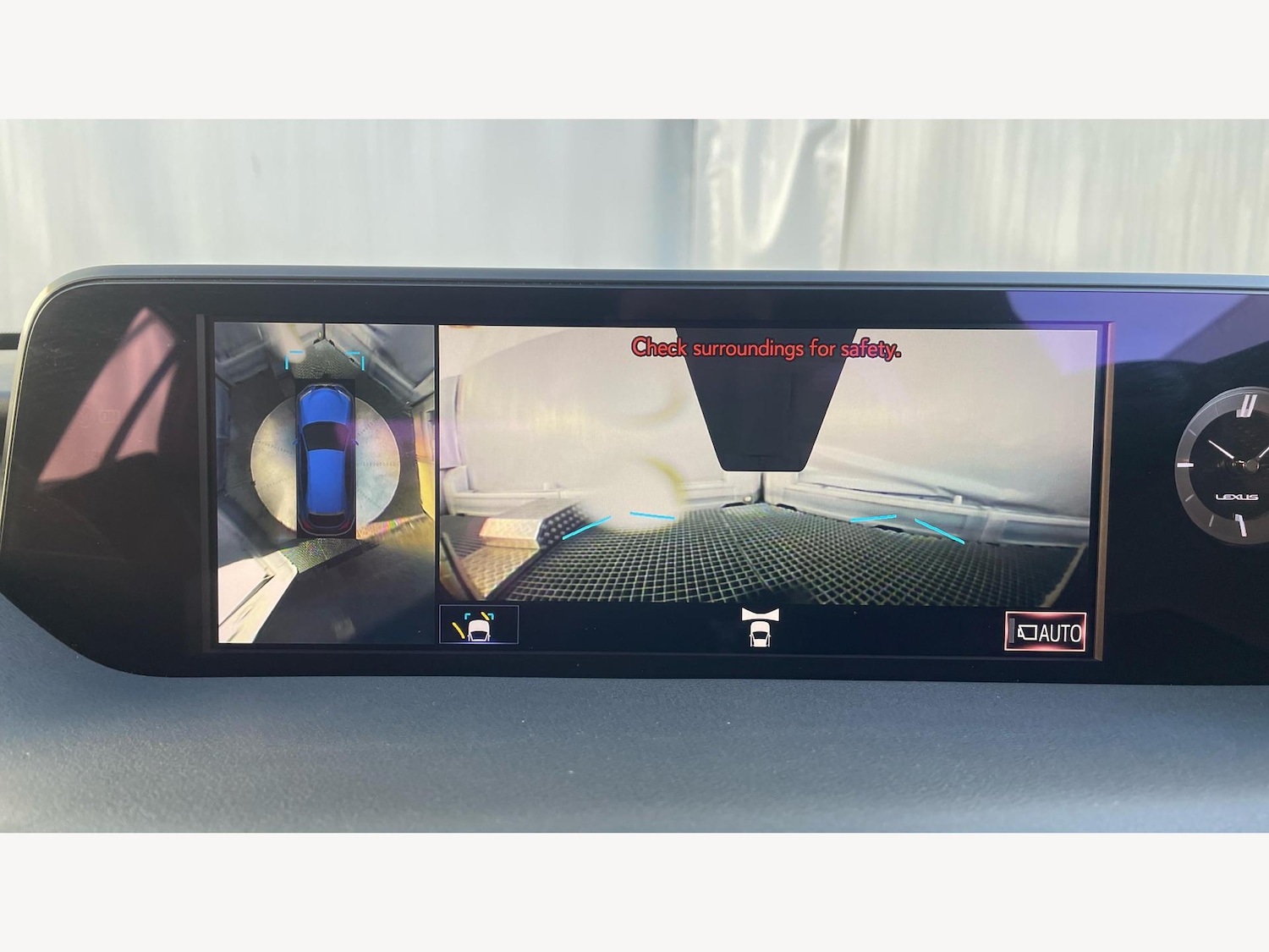 Used Lexus UX 2021 for sale - 76887243: Photo 27