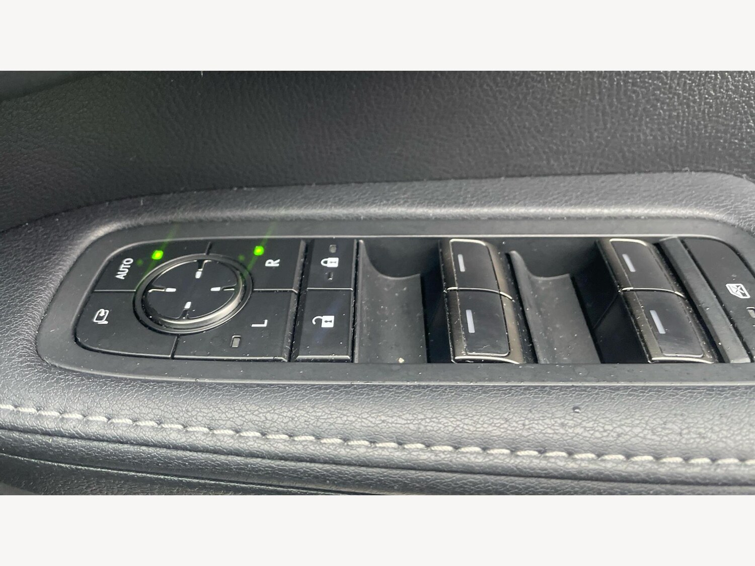 Used Lexus RX 2024 for sale - 76606990: Photo 30