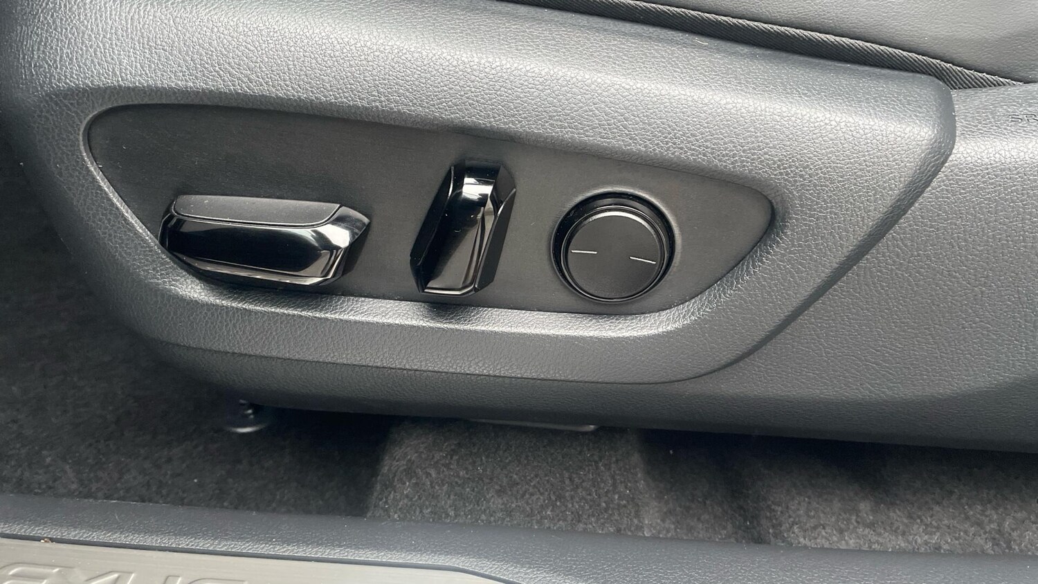 Used Lexus RX 2024 for sale - 76606990: Photo 41