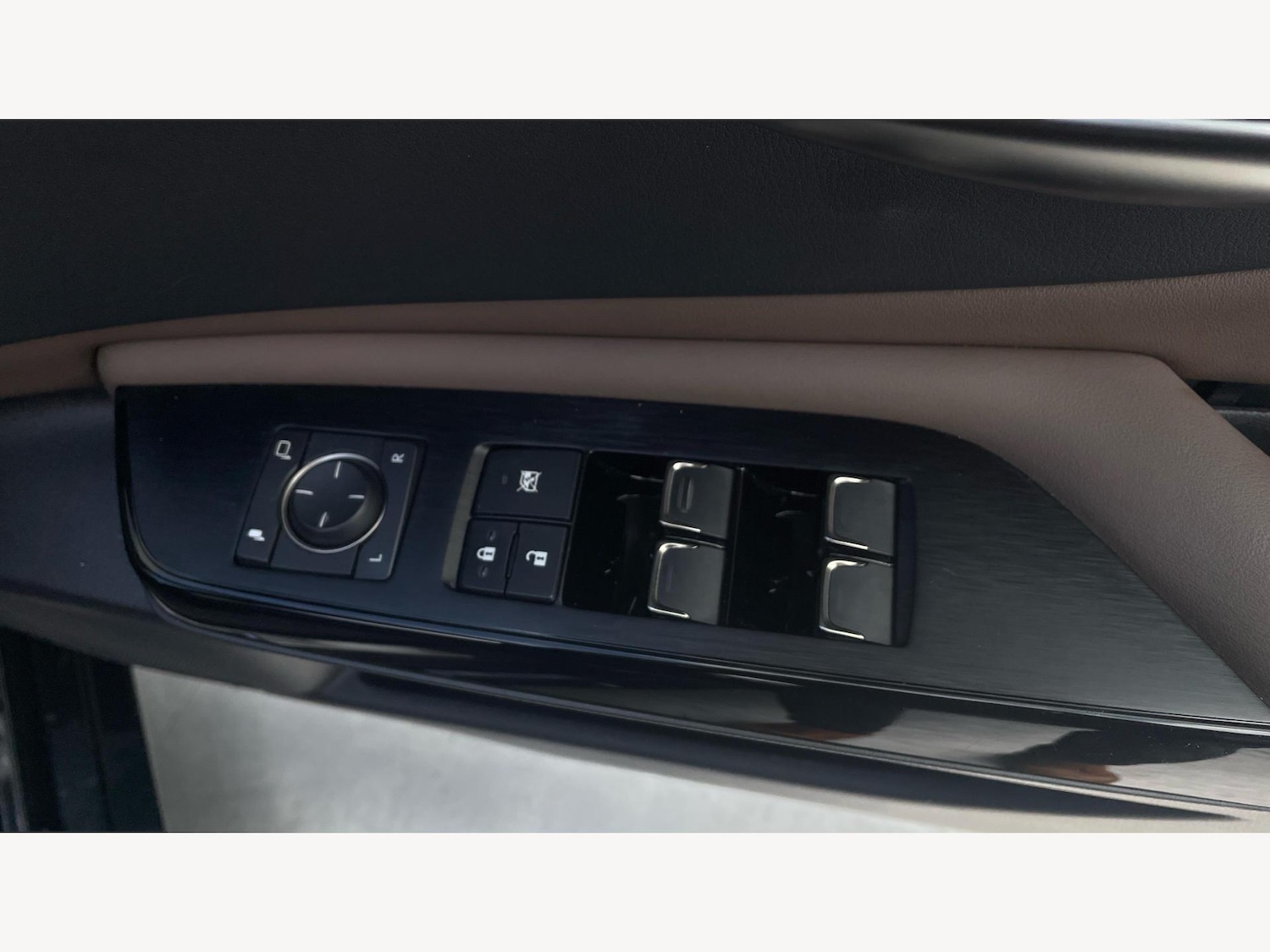 Used Lexus ES 2023 for sale - 76295913: Photo 31