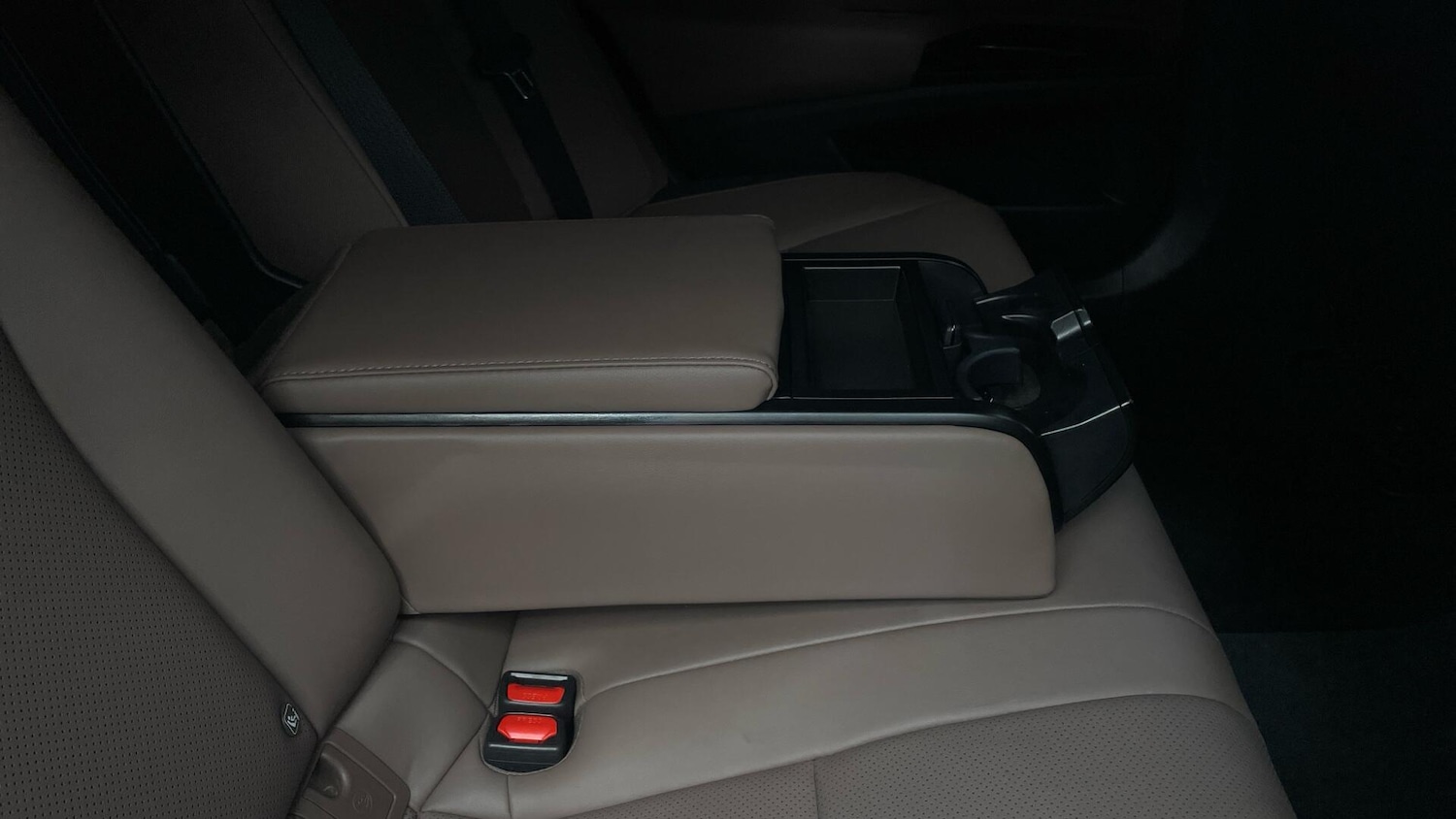 Used Lexus ES 2023 for sale - 76295913: Photo 36