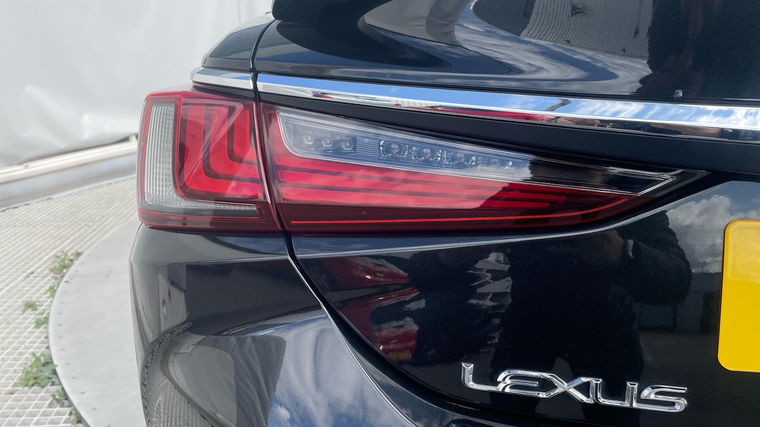 Used Lexus ES 2023 for sale - 76295913: Photo 39