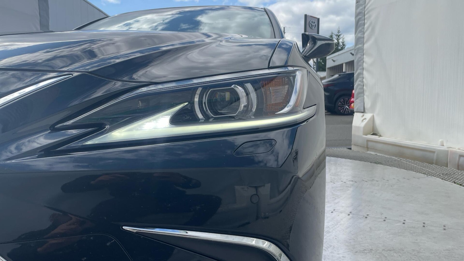 Used Lexus ES 2023 for sale - 76295913: Photo 44