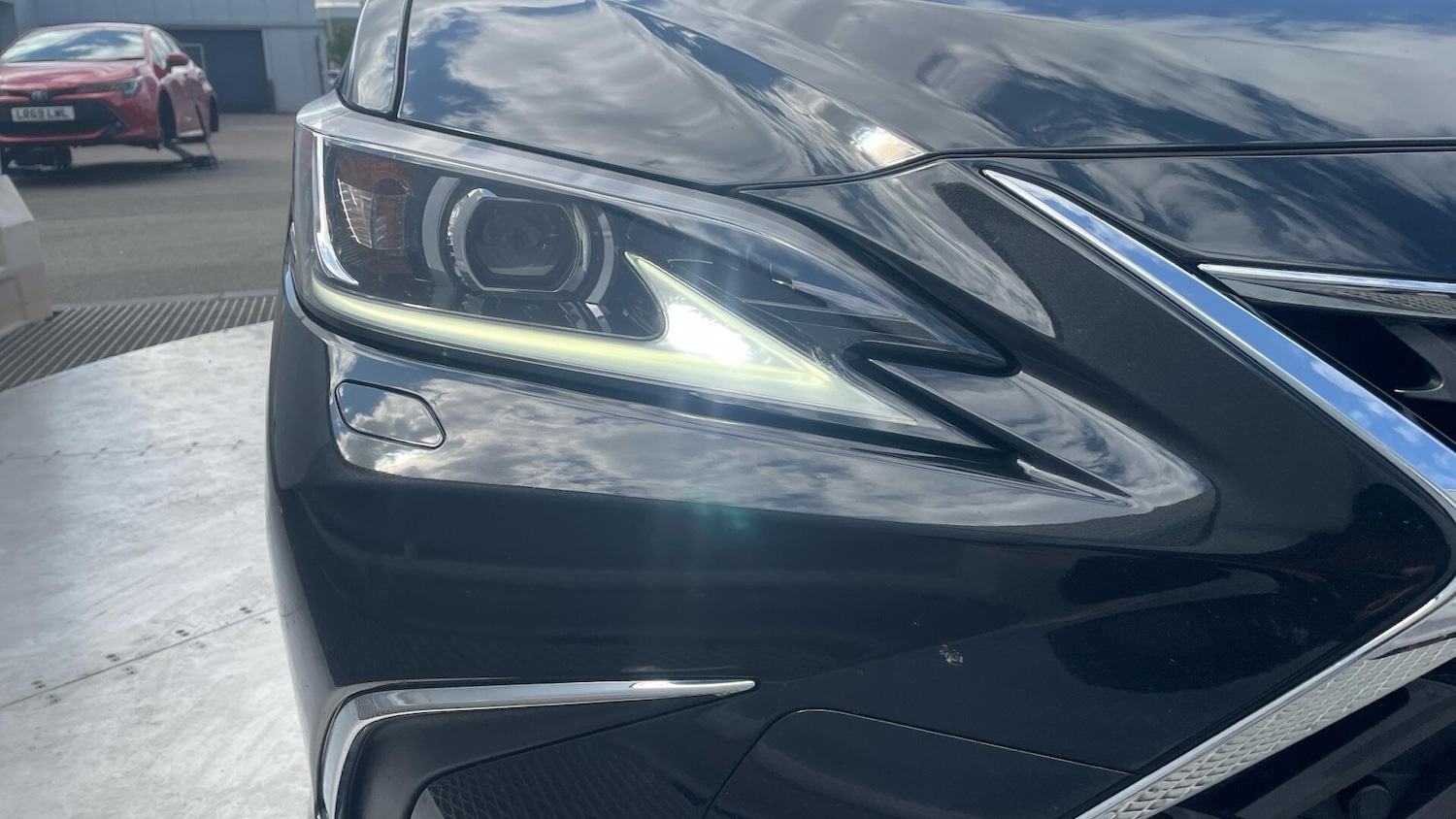 Used Lexus ES 2023 for sale - 76295913: Photo 45