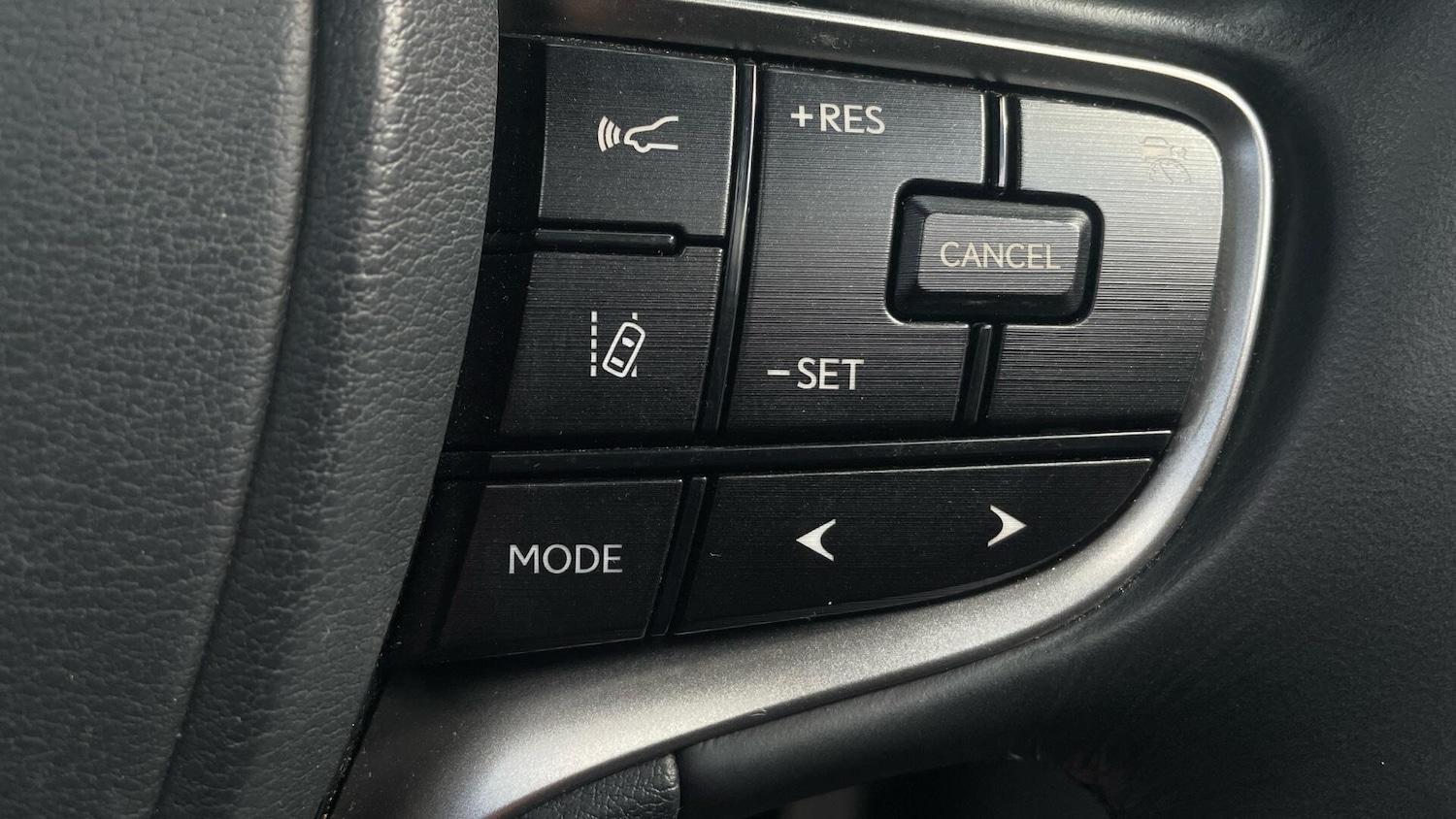 Used Lexus ES 2023 for sale - 76295913: Photo 53