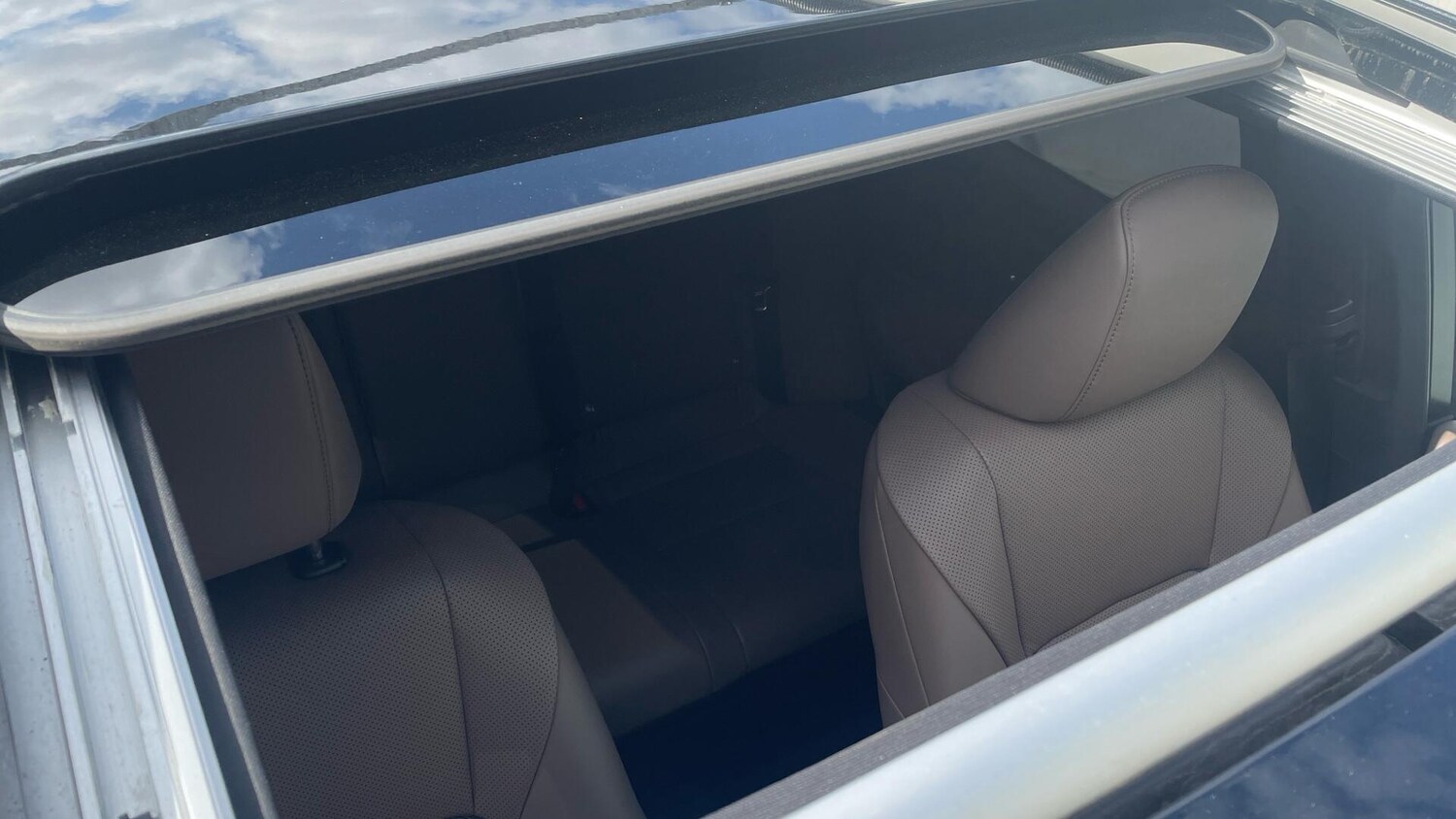 Used Lexus ES 2023 for sale - 76295913: Photo 61