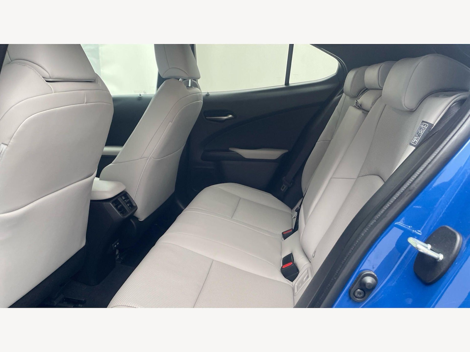 Used Lexus UX 2023 for sale - 77768949: Photo 16