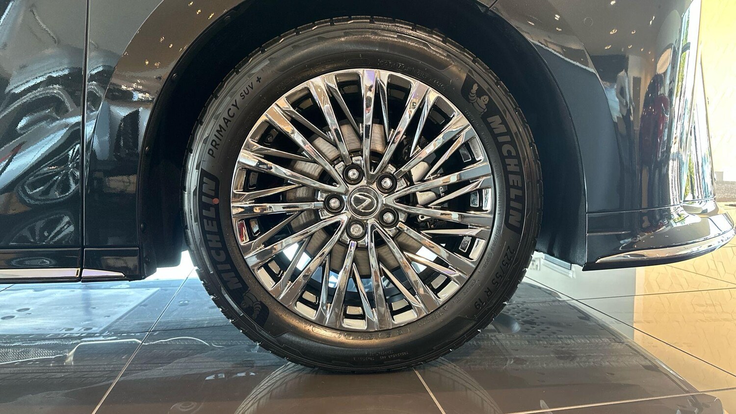 Used Lexus LM for sale - 76592885: Photo 27