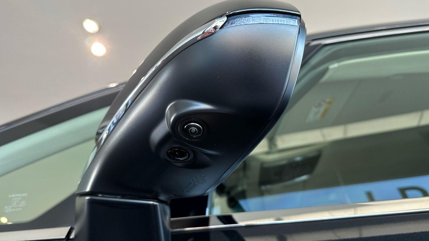 Used Lexus LM for sale - 76592885: Photo 38