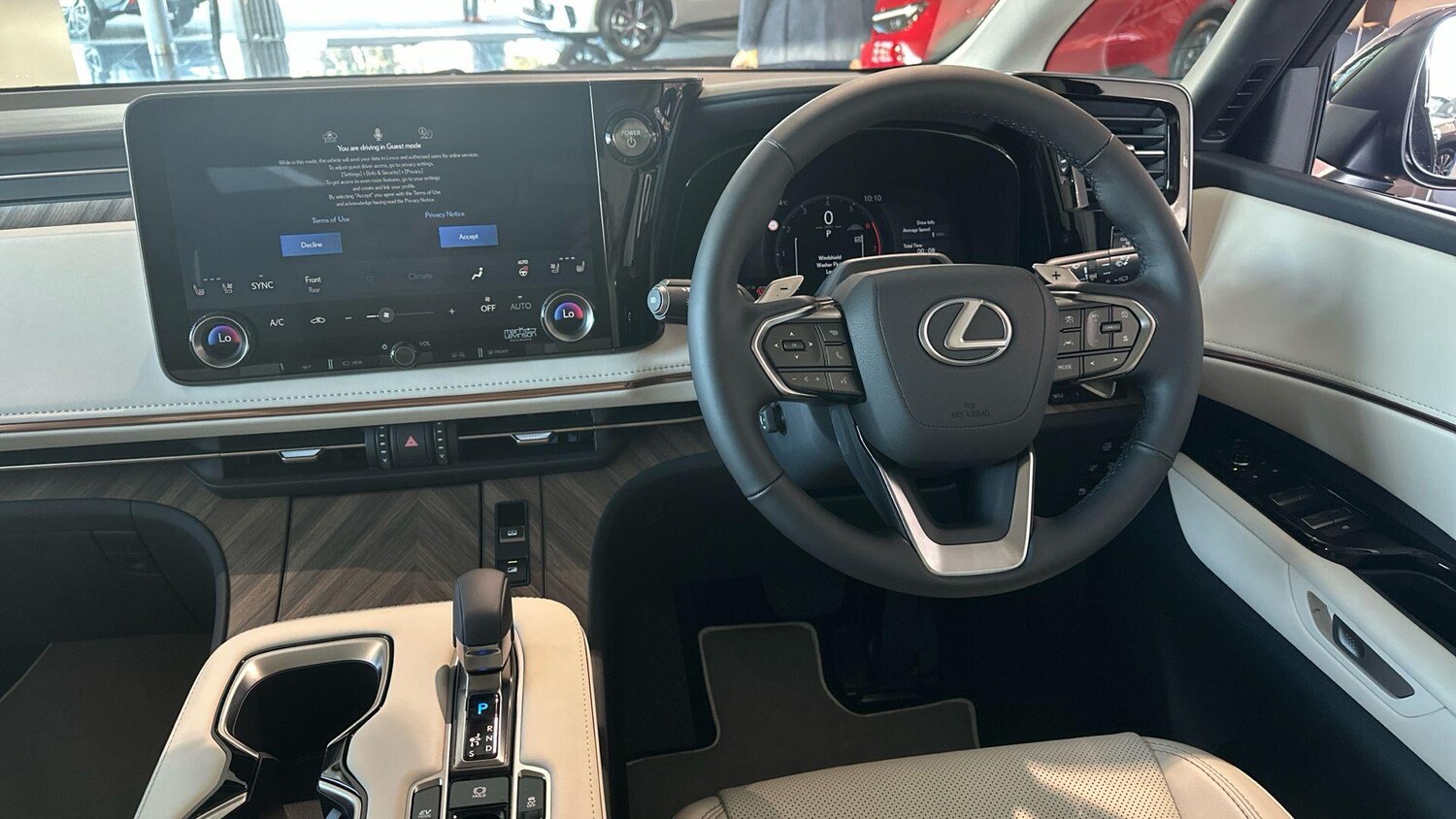 Used Lexus LM for sale - 76592885: Photo 48