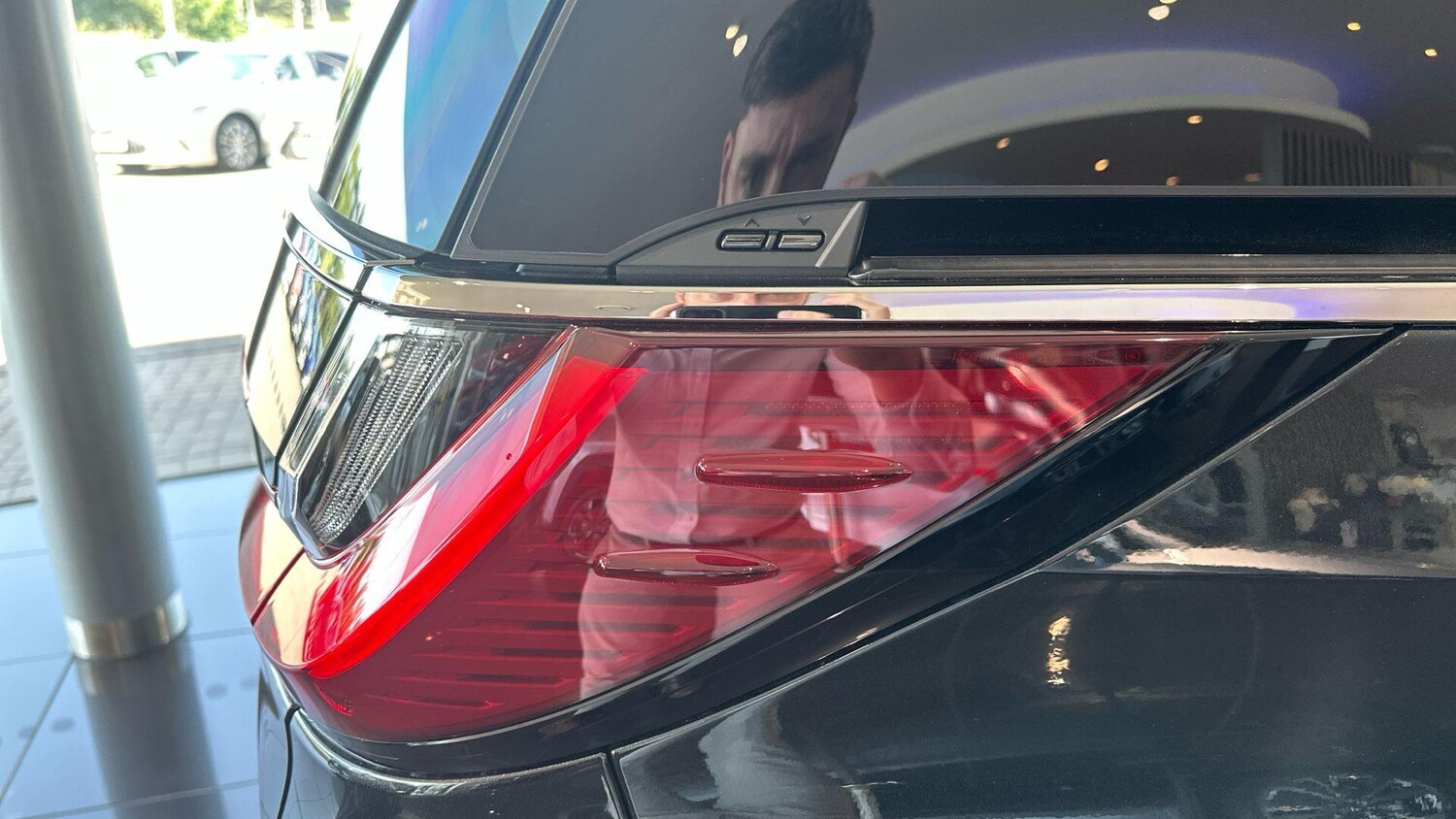 Used Lexus LM for sale - 76592885: Photo 57