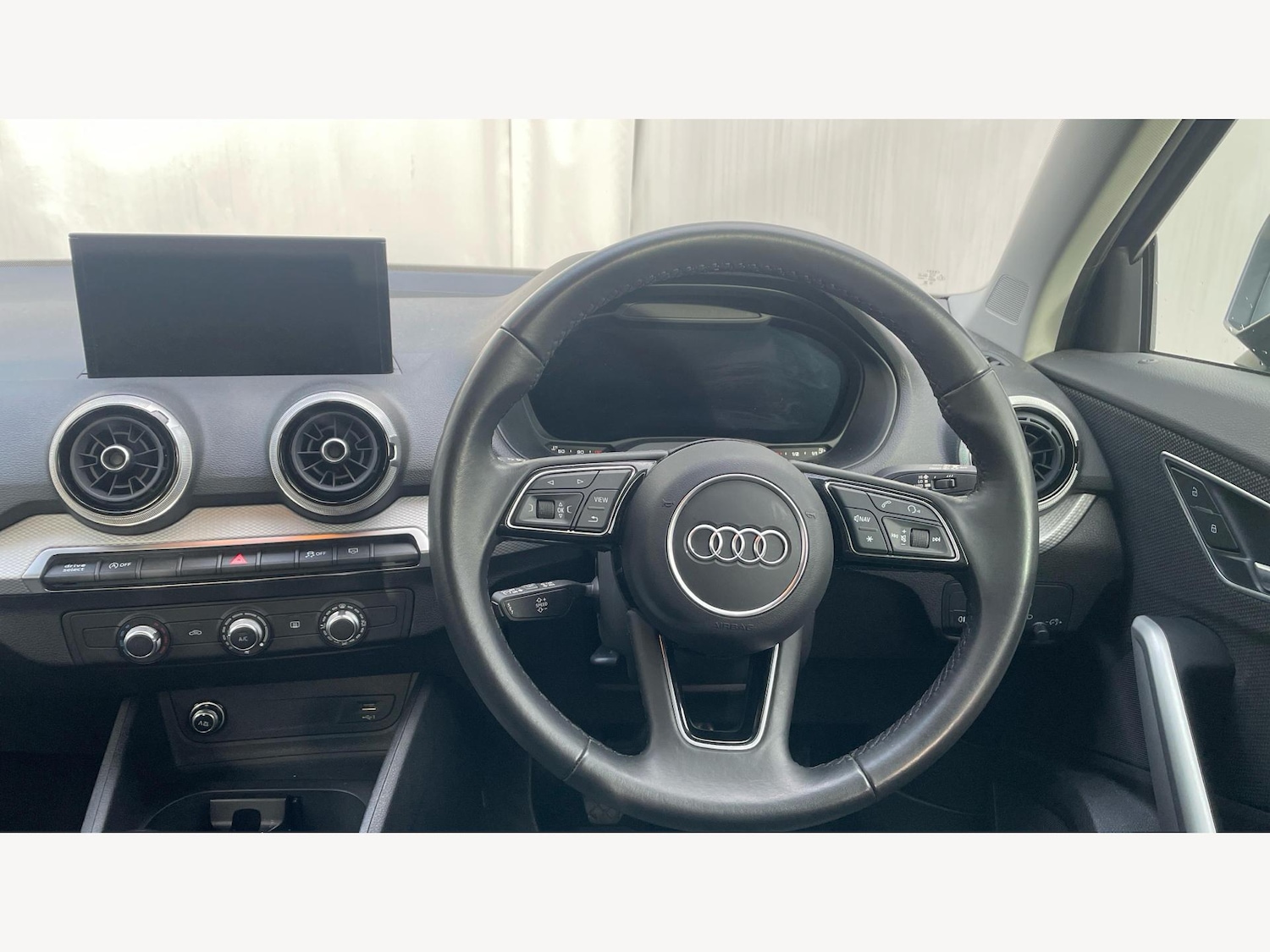 Used Audi Q2 2023 for sale - 77585810: Photo 13