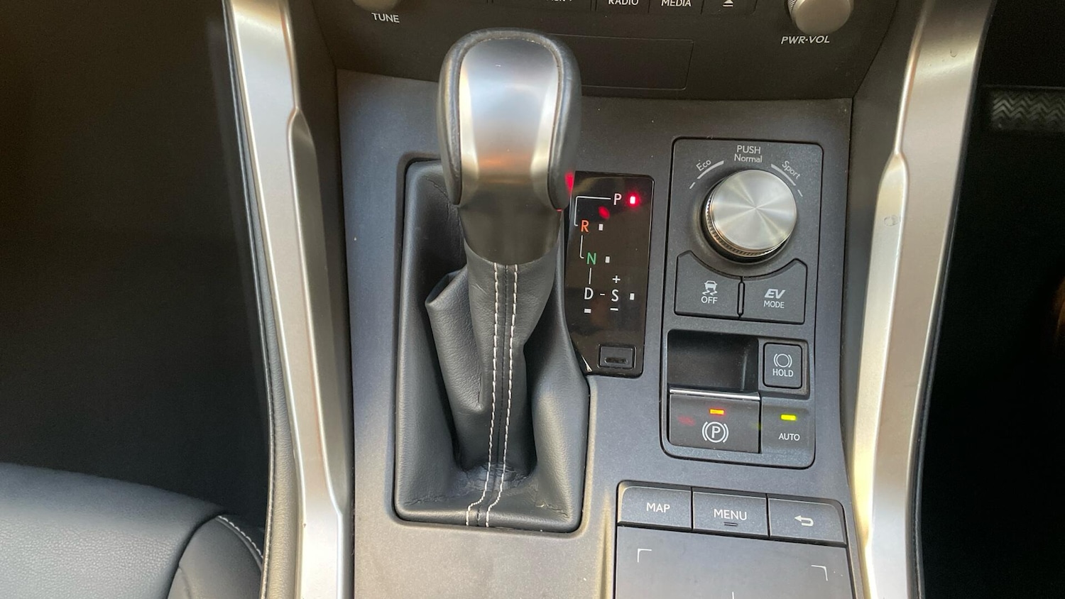 Used Lexus NX 2020 for sale - 77131940: Photo 64