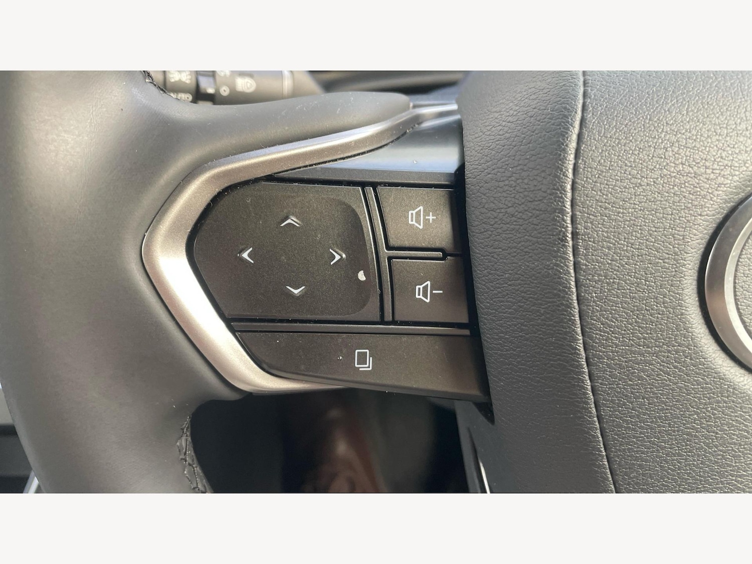 Used Lexus LBX 2024 for sale - 76702258: Photo 32