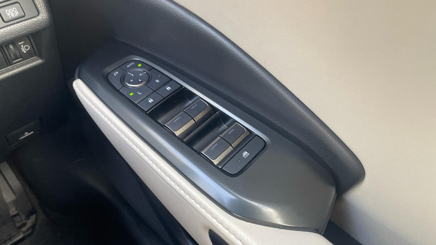 Used Lexus LBX 2024 for sale - 76702258: Photo 38