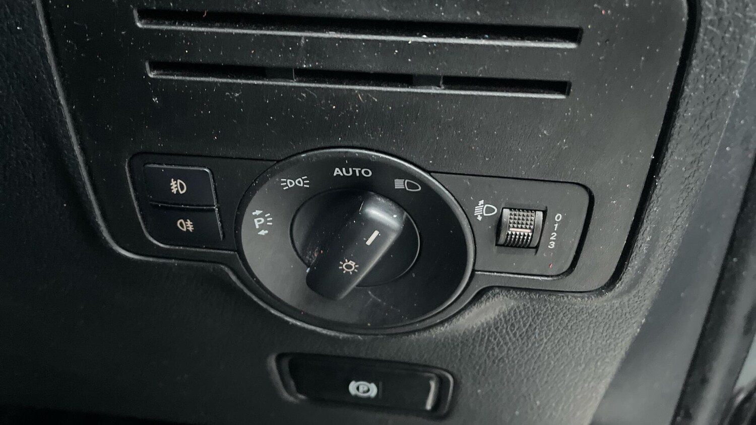 Used Mercedes-Benz Vito 2022 for sale - 77278985: Photo 35