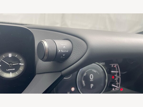 Used Lexus ES 2024 for sale - 76269787: Photo 25