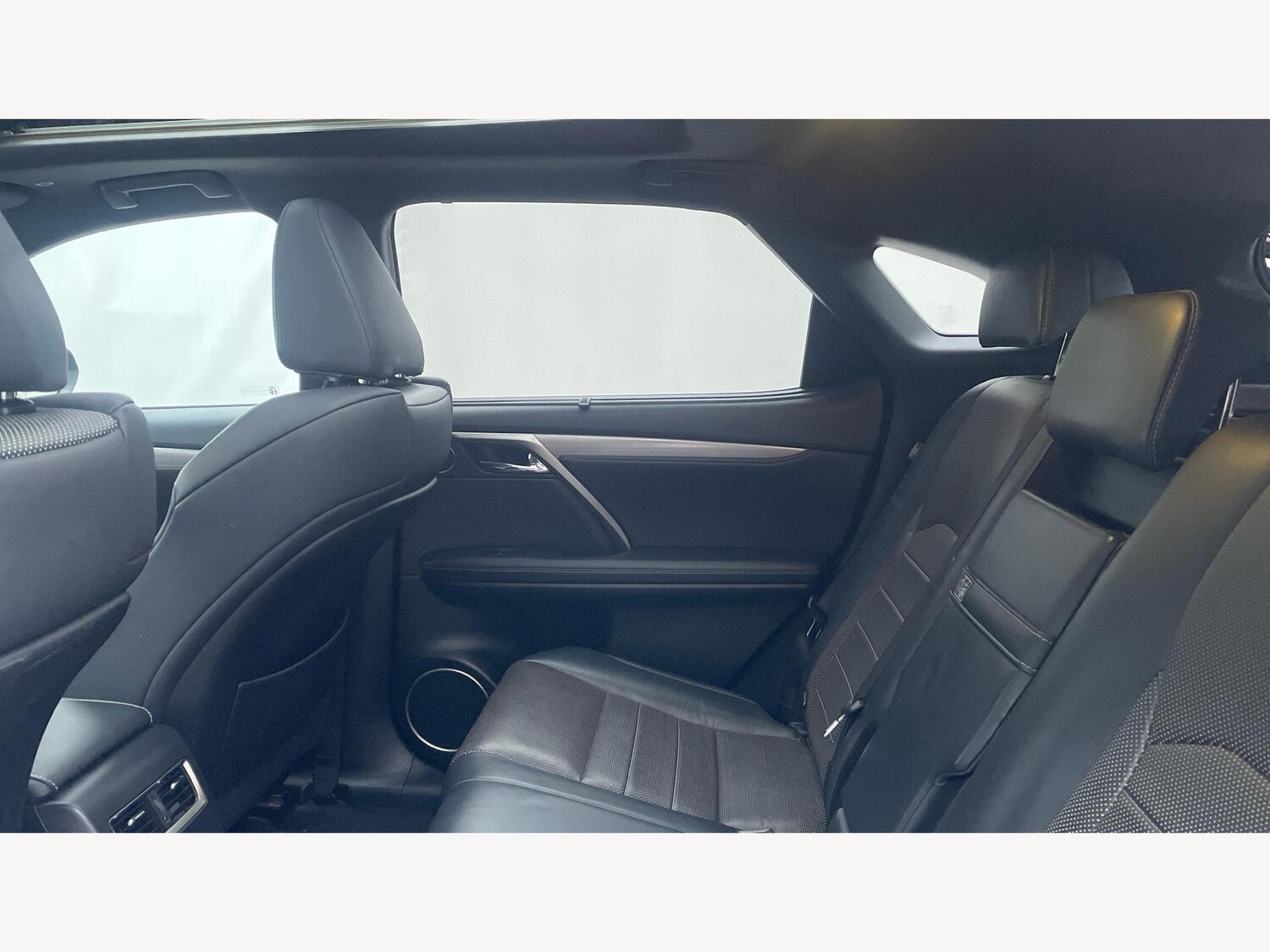 Used Lexus RX 2016 for sale - 77254693: Photo 16