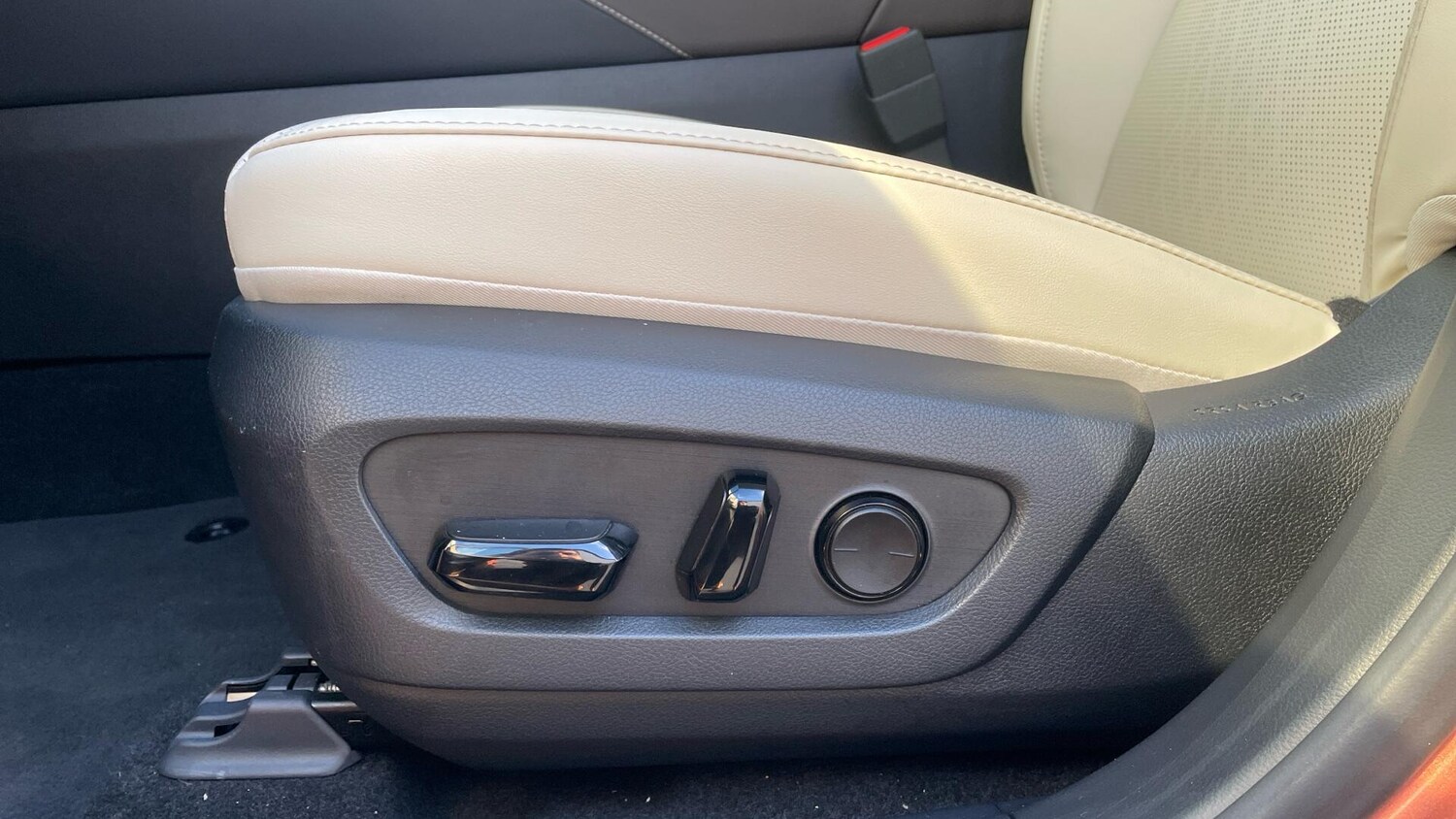 Used Lexus RX 2024 for sale - 77799487: Photo 50