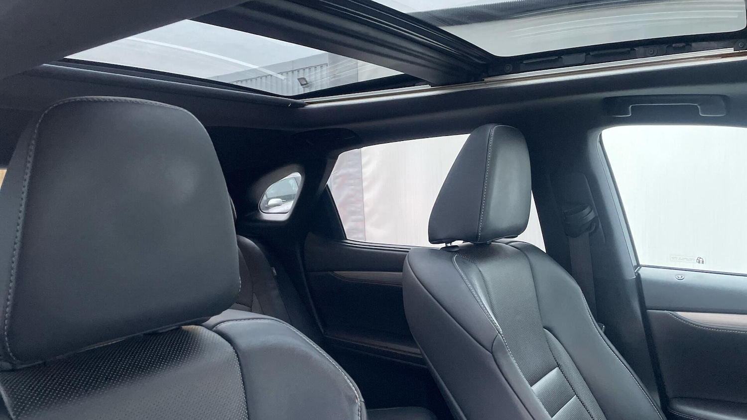 Used Lexus RX 2016 for sale - 77074668: Photo 34