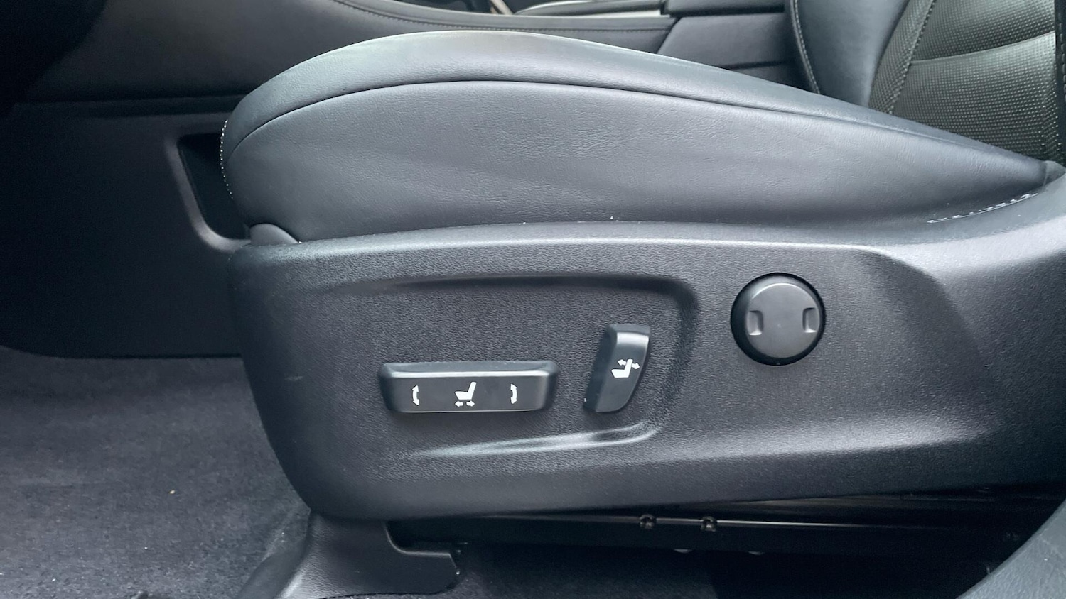 Used Lexus RX 2016 for sale - 77074668: Photo 50