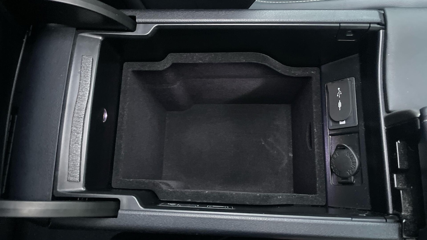 Used Lexus RX 2016 for sale - 77074668: Photo 66