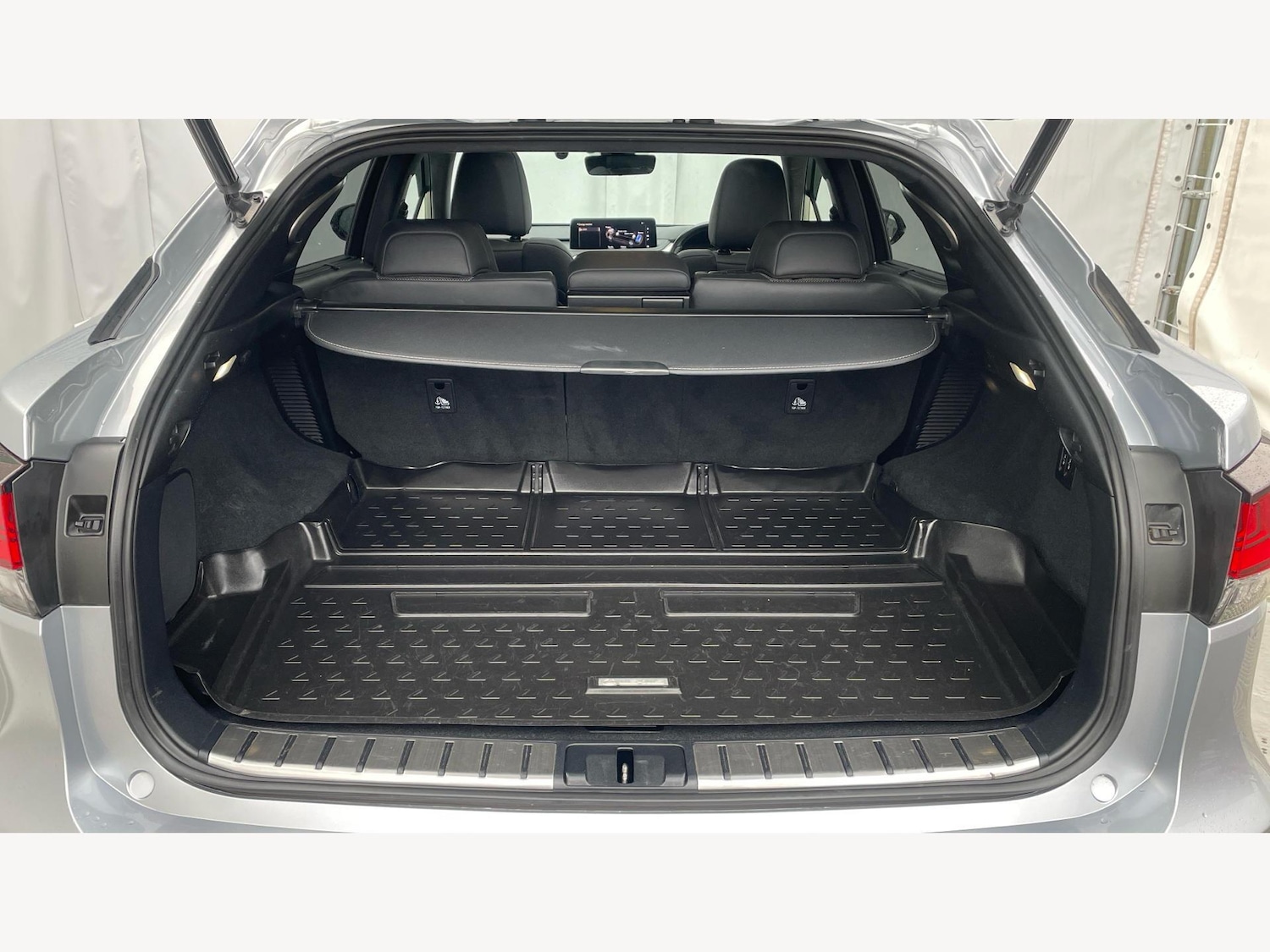 Used Lexus RX 2022 for sale - 76765999: Photo 17