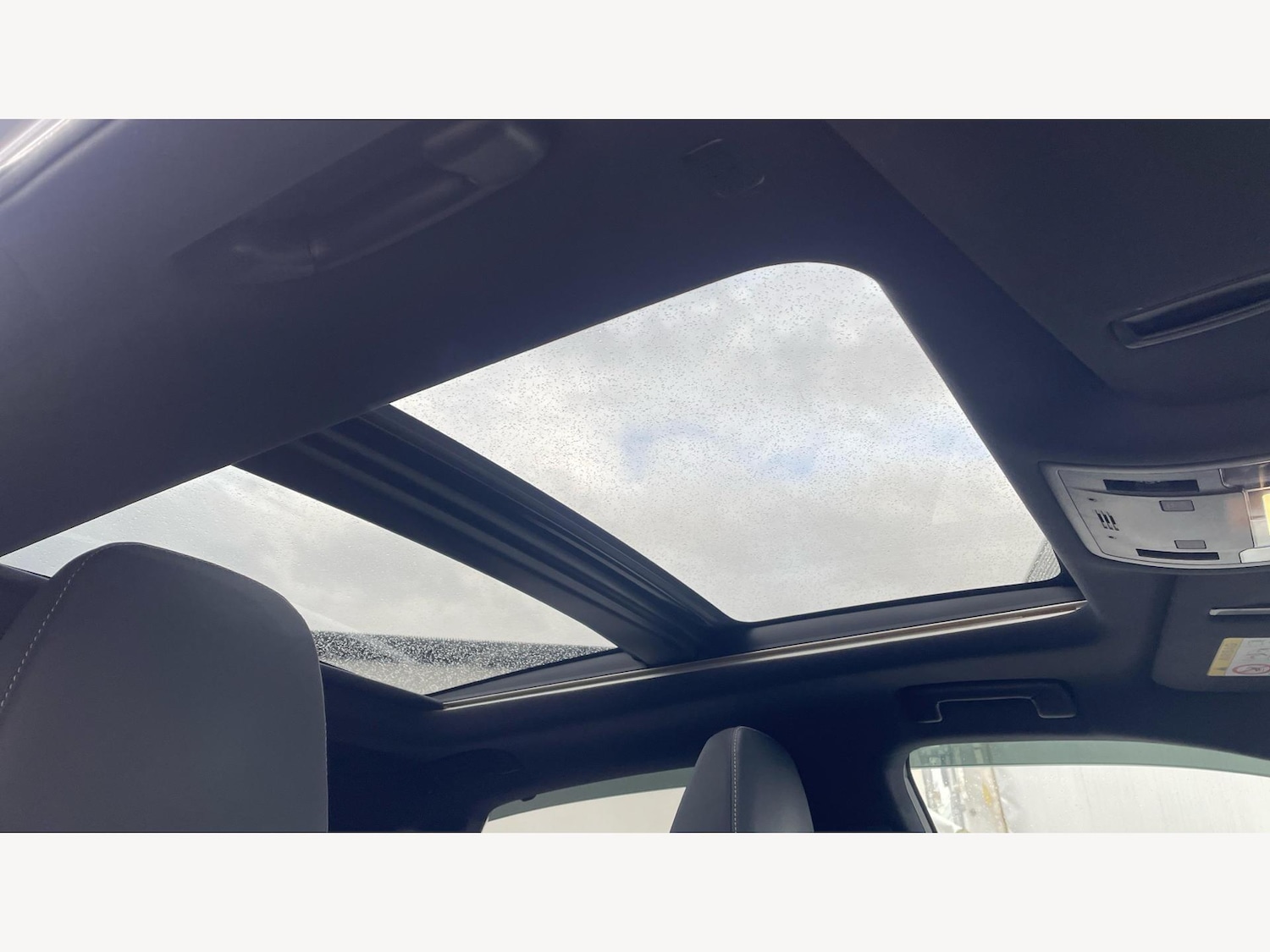 Used Lexus RX 2022 for sale - 76765999: Photo 28