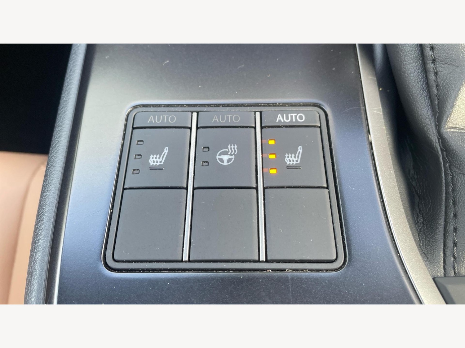 Used Lexus UX 2022 for sale - 76849684: Photo 29