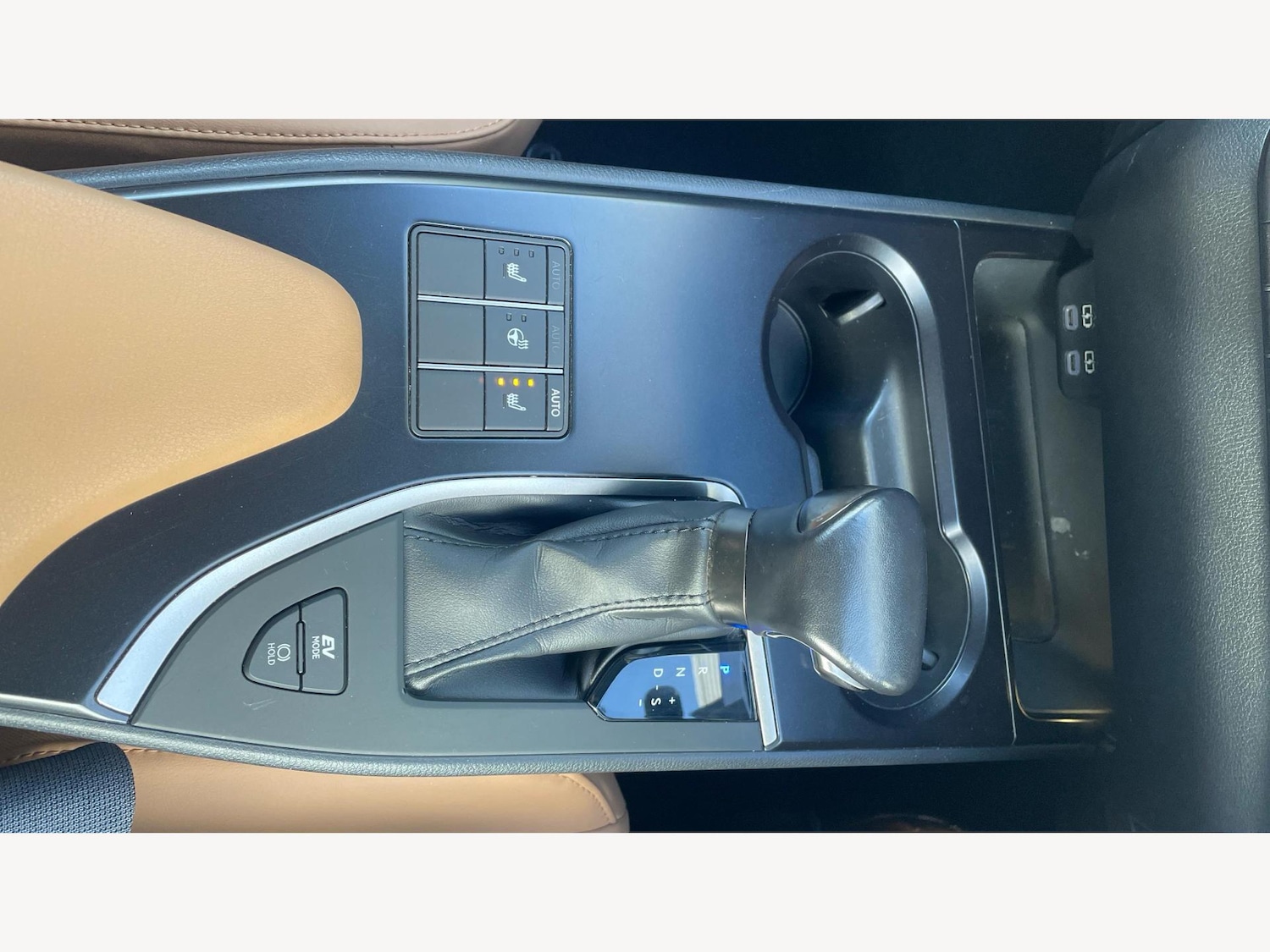 Used Lexus UX 2022 for sale - 76849684: Photo 30