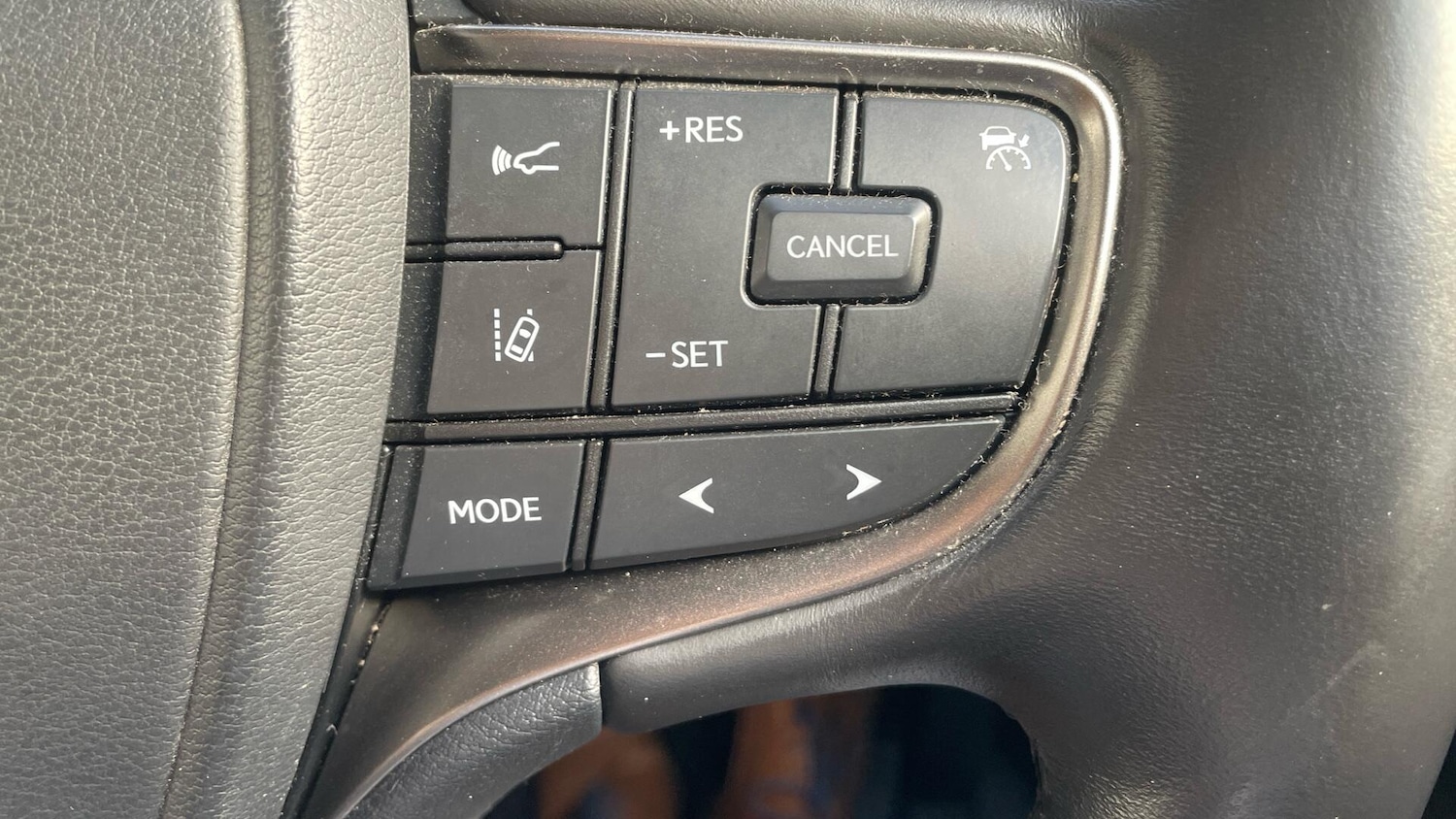 Used Lexus UX 2022 for sale - 76849684: Photo 34