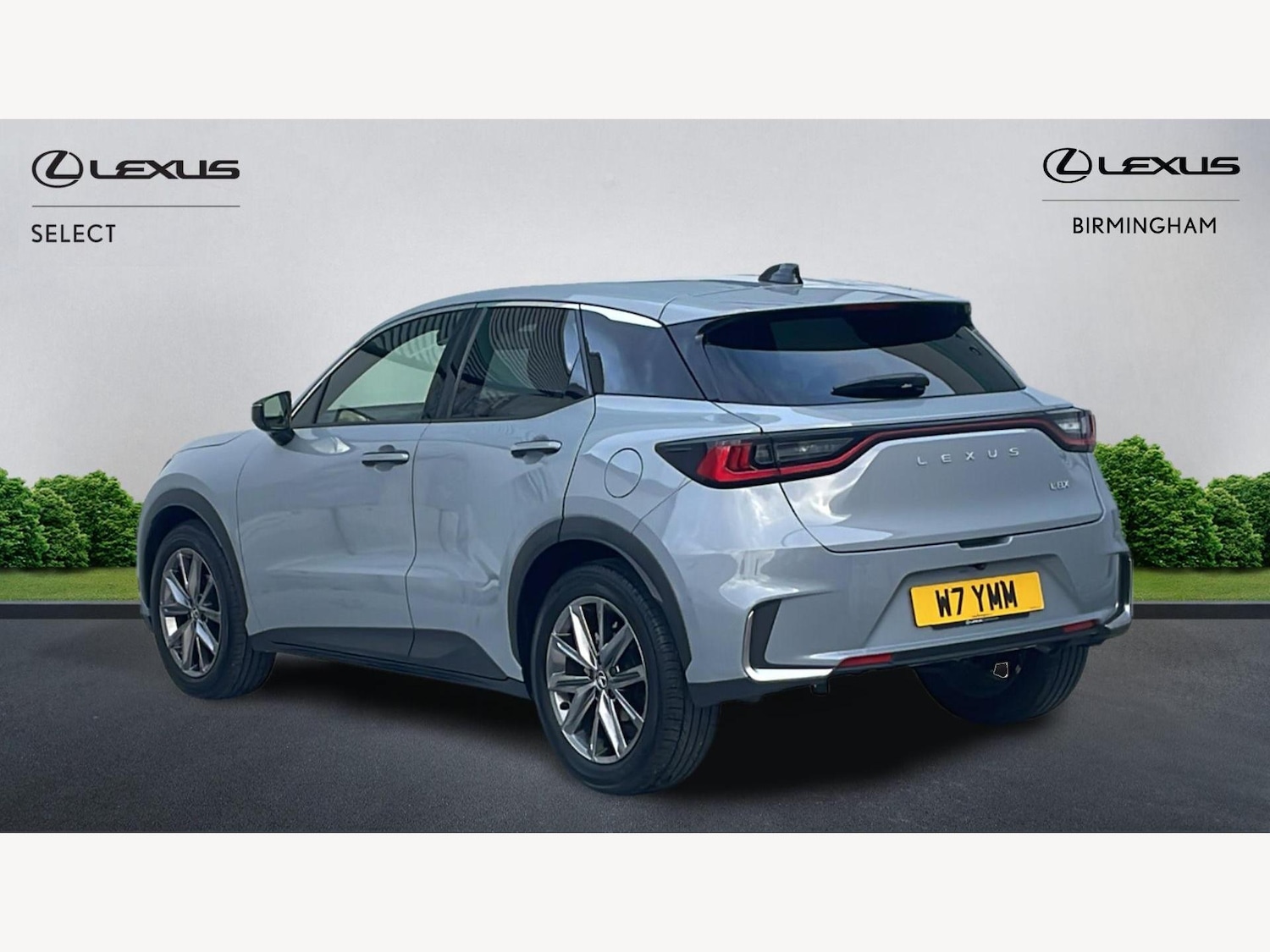 Used Lexus LBX for sale - 77345385: Photo 2