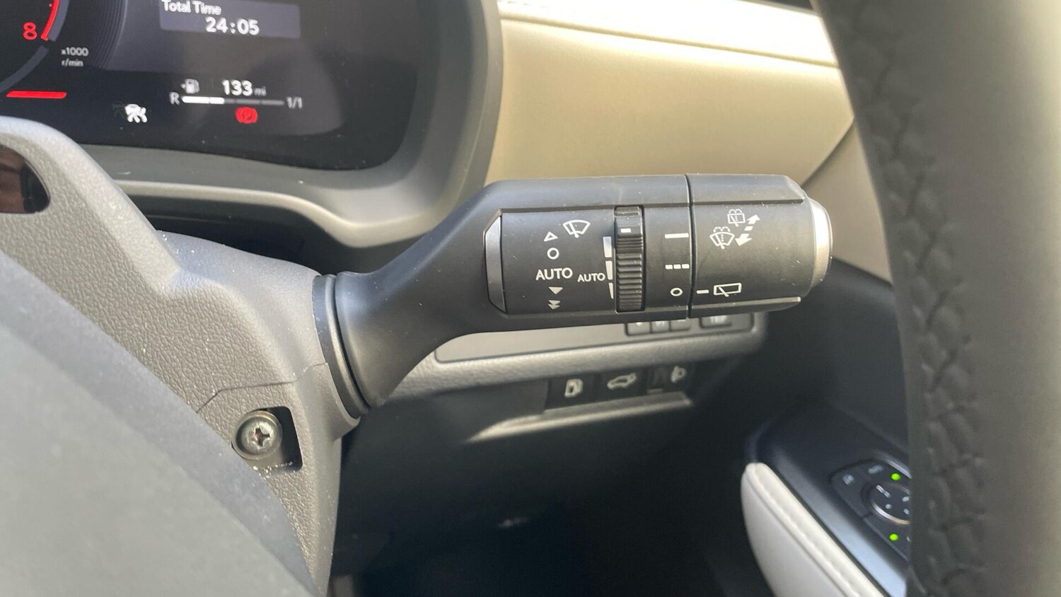 Used Lexus LBX for sale - 77345385: Photo 36