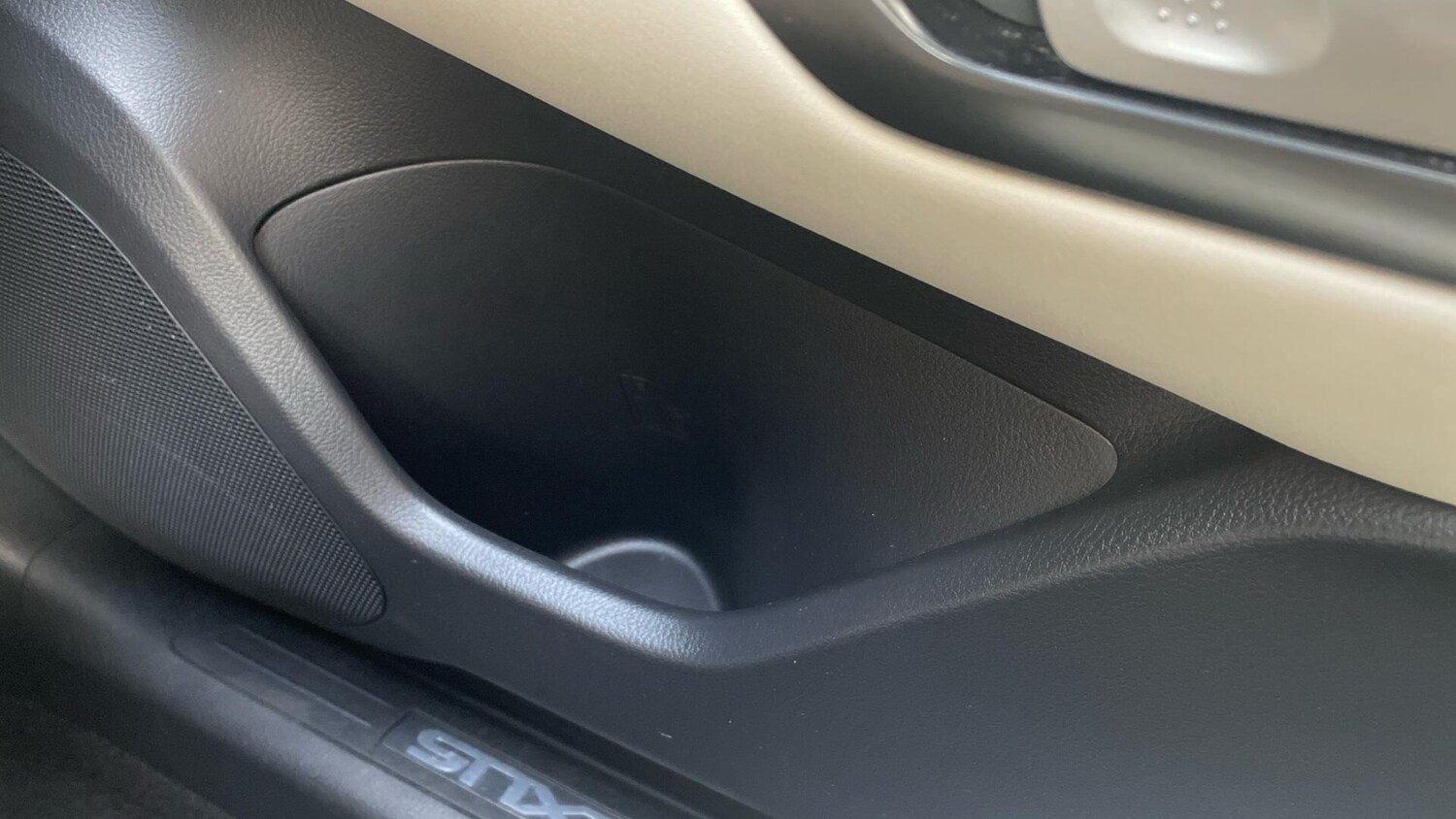 Used Lexus LBX for sale - 77345385: Photo 44