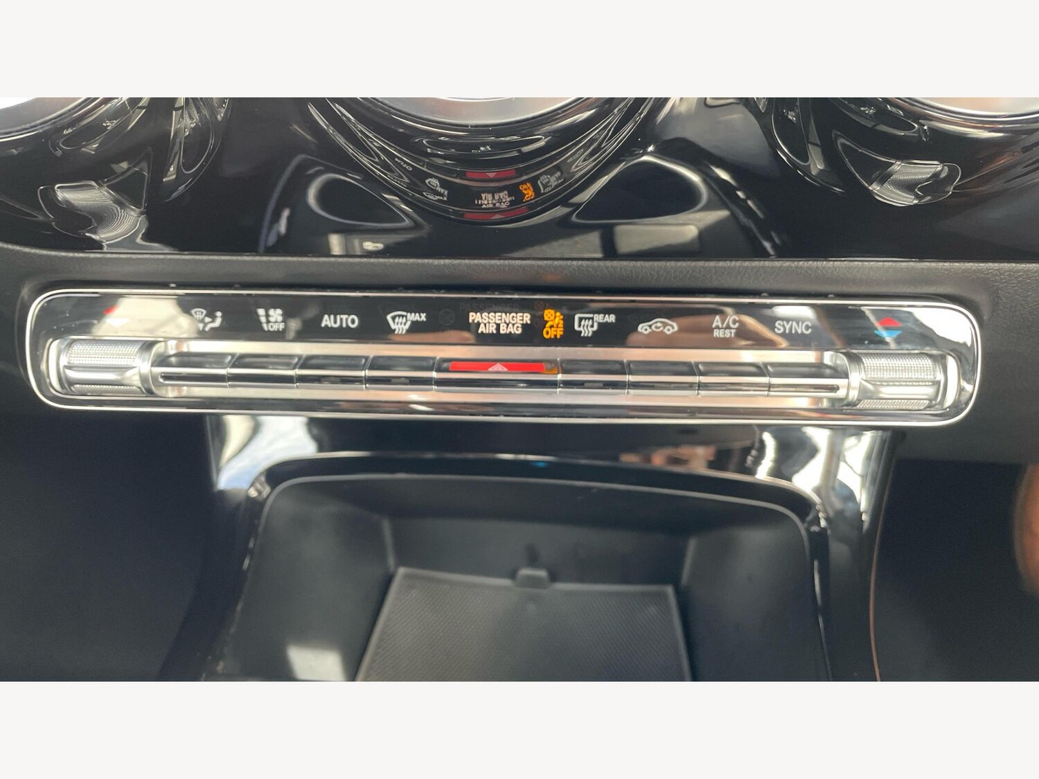 Used Mercedes-Benz A-Class 2019 for sale - 75991043: Photo 32