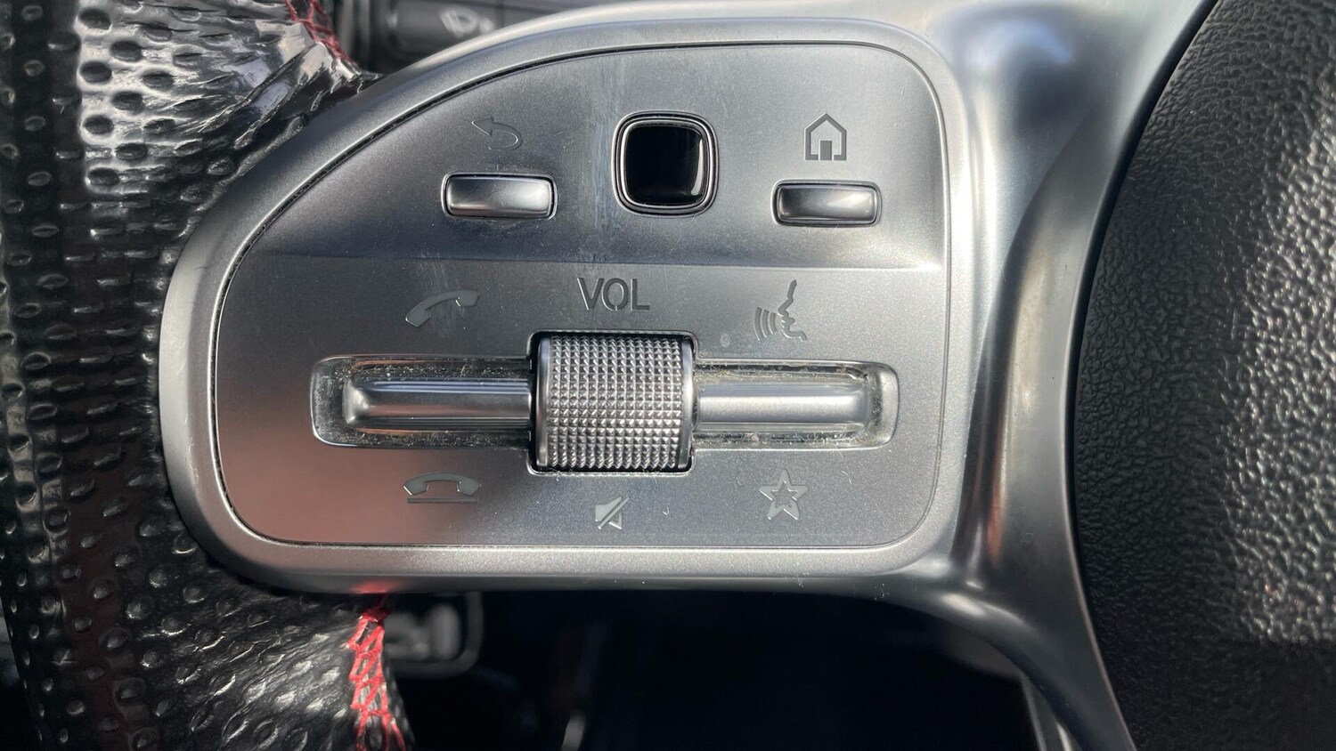 Used Mercedes-Benz A-Class 2019 for sale - 75991043: Photo 39