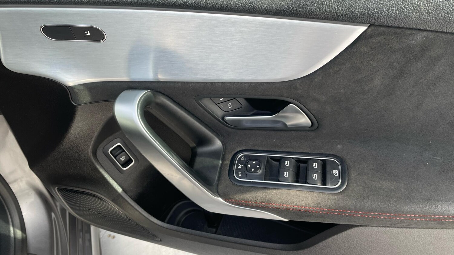 Used Mercedes-Benz A-Class 2019 for sale - 75991043: Photo 43