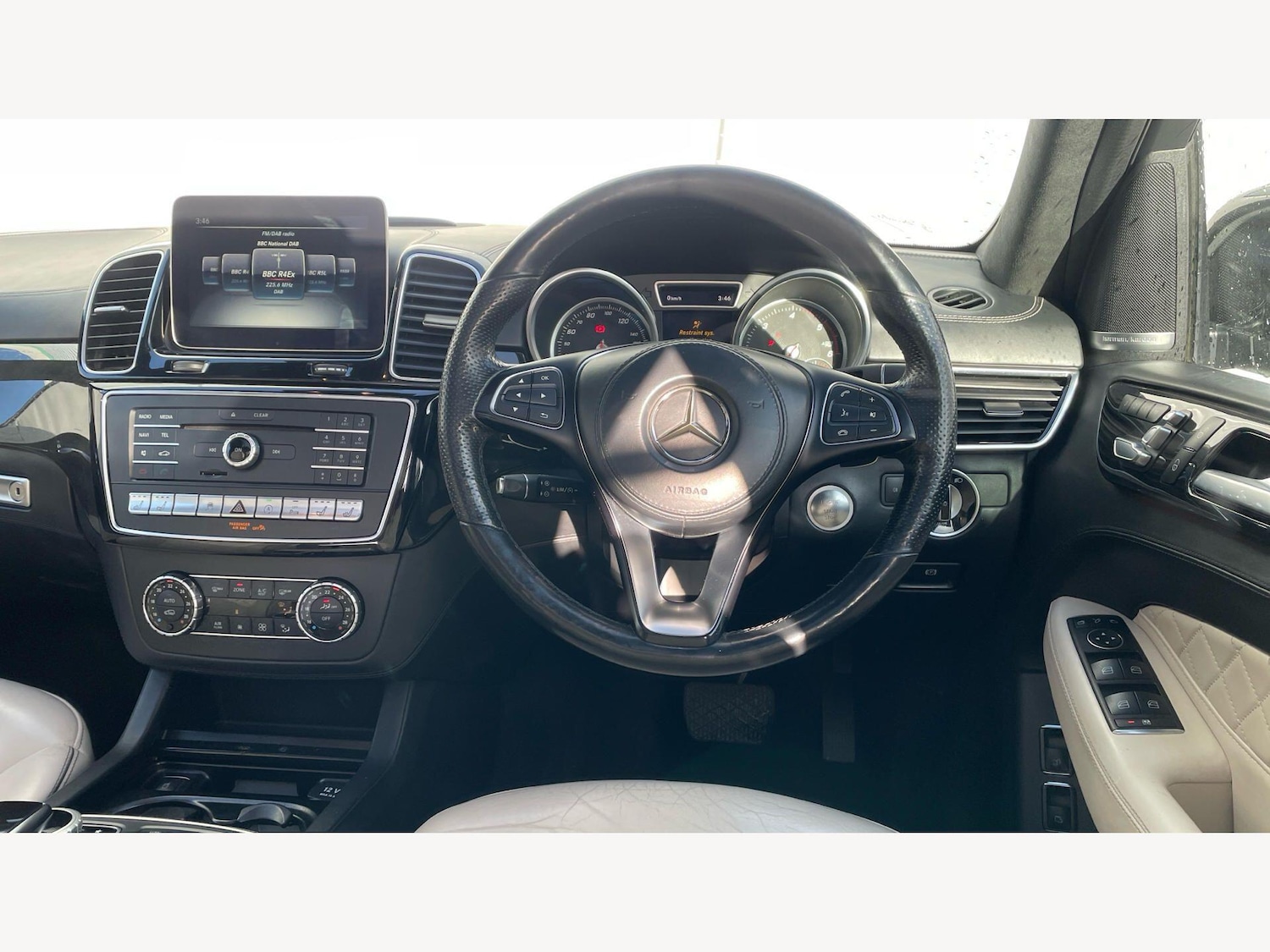 Used Mercedes-Benz GLS 2018 for sale - 78062637: Photo 10