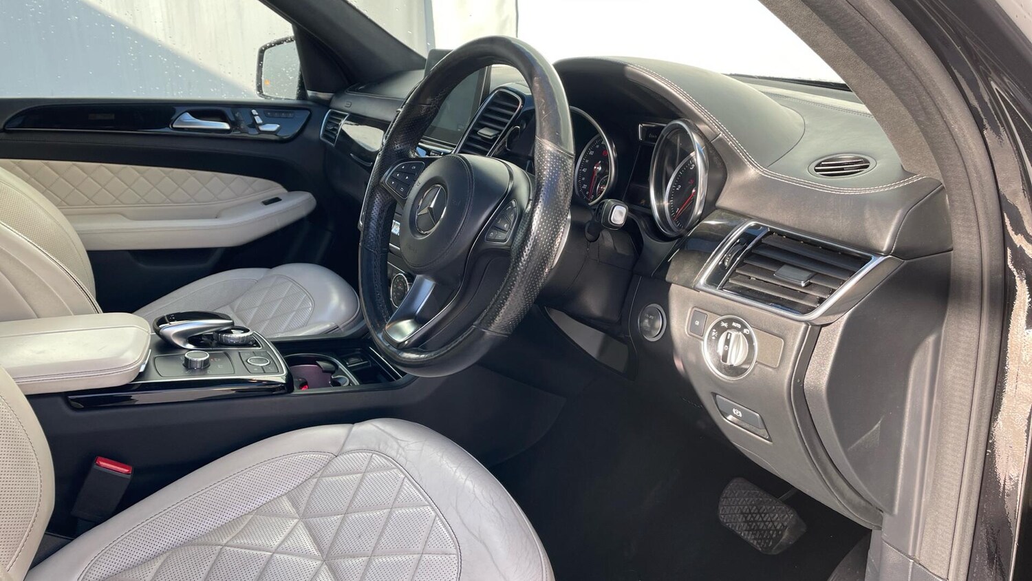 Used Mercedes-Benz GLS 2018 for sale - 78062637: Photo 49